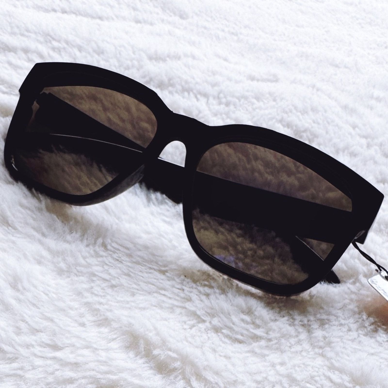 Other Cedric Black w/ Blue Lenses Mirrored Sunglasses Size ONE SIZE - 2 Thumbnail