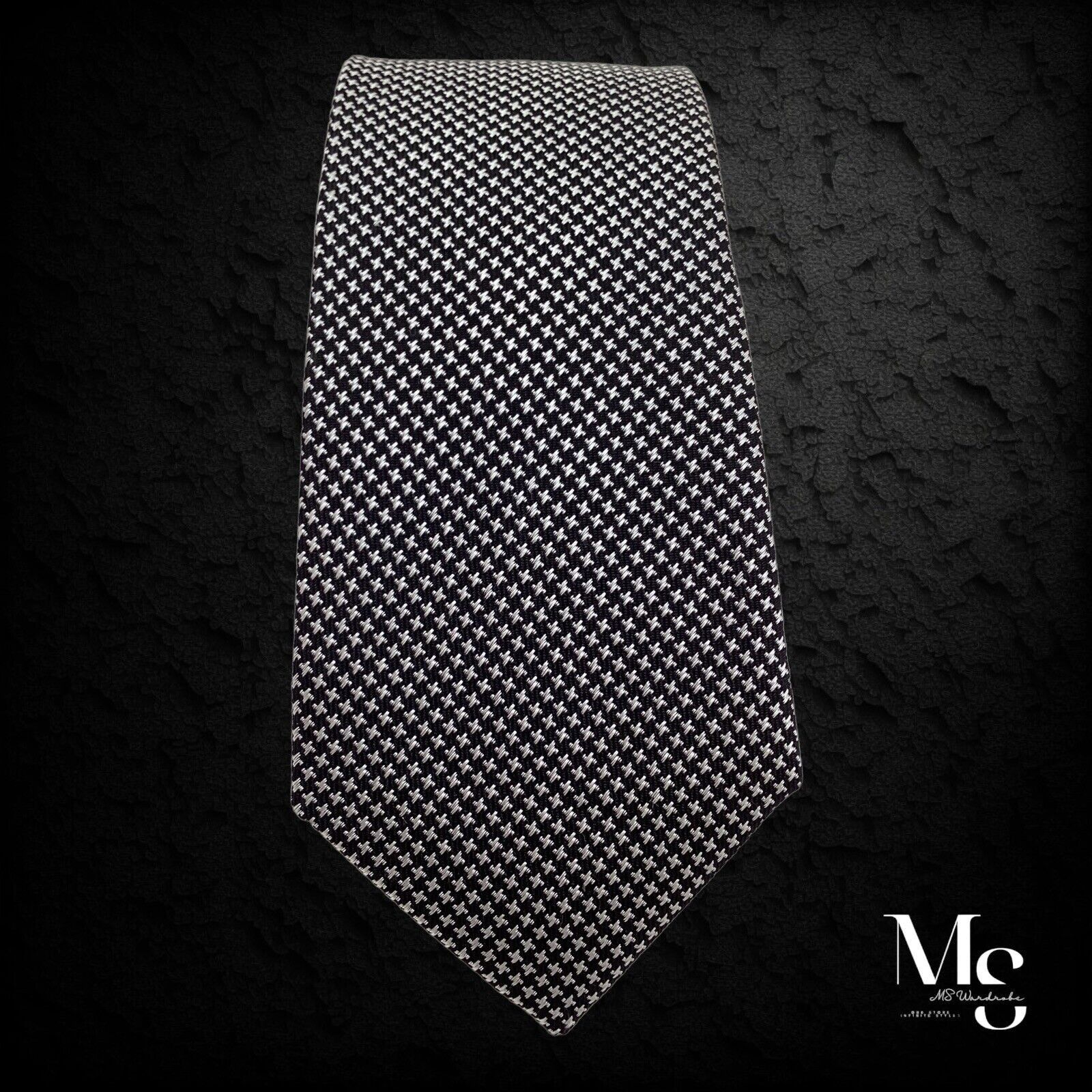 Charles Tyrwhitt CHARLES TYRWHITT Gray Puppytooth Silk Tie W: 2.75" EX COND Size ONE SIZE - 5 Thumbnail