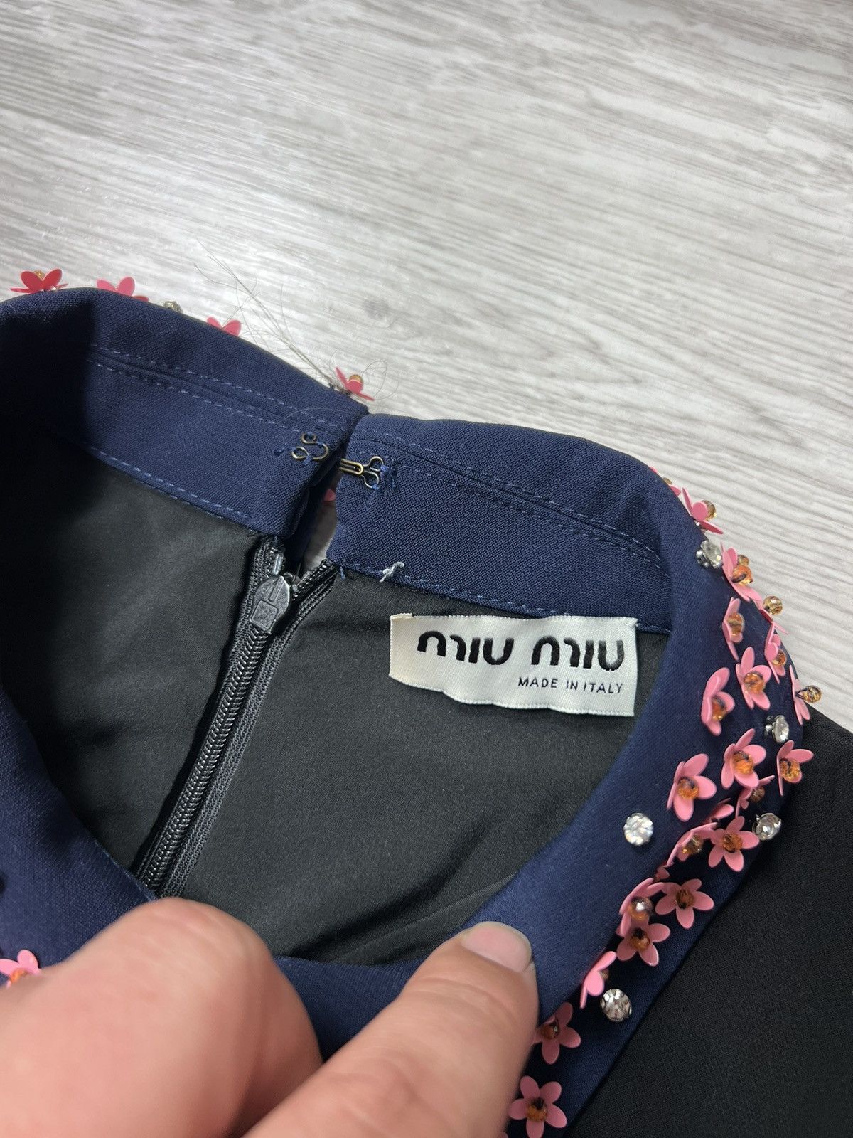 Miu Miu Rare MIU MIU Dress With Flowers On The Collar & Mesh Sleeves Size M / US 6-8 / IT 42-44 - 18 Thumbnail