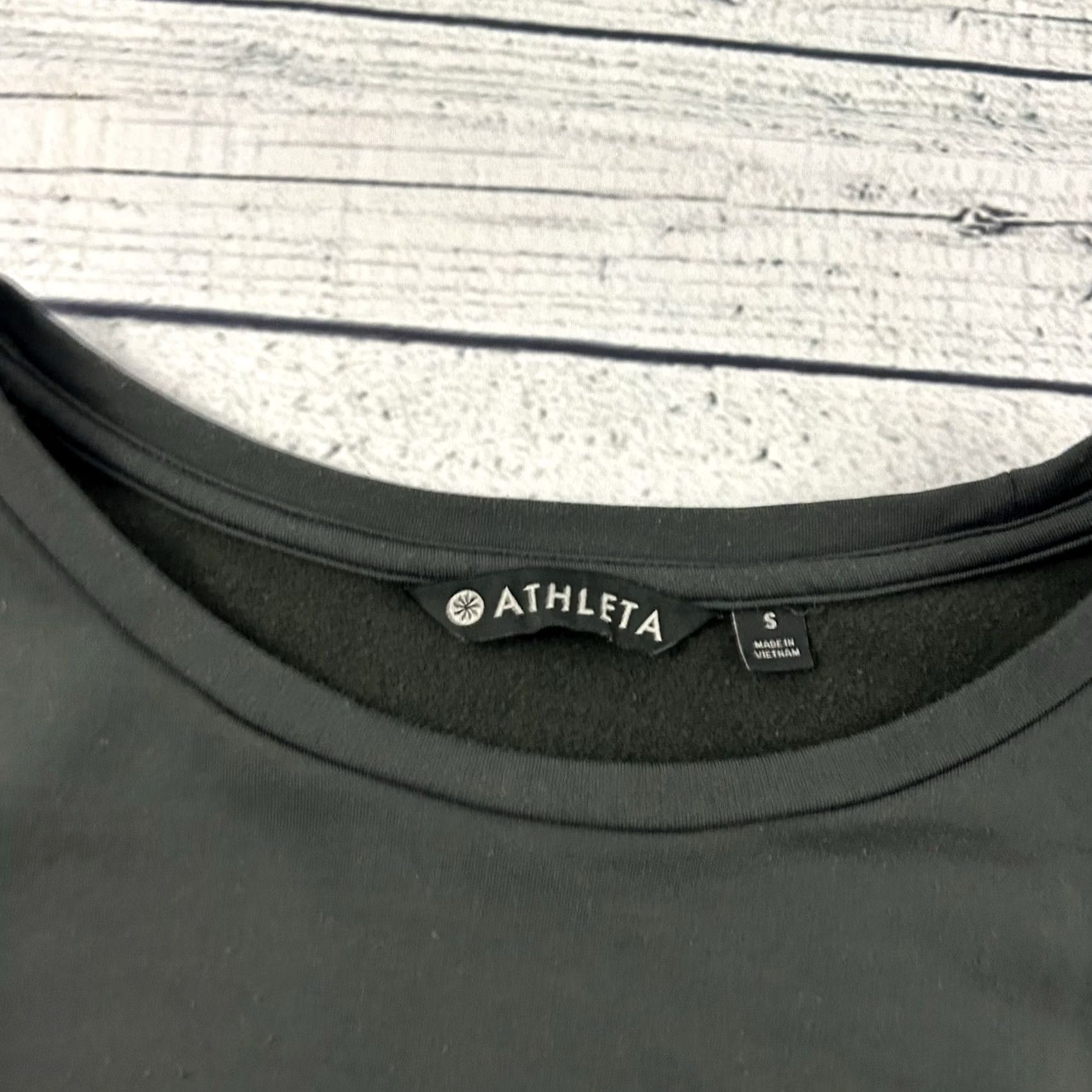 Athleta Athleta Short Sleeve Pencil Dress Women's Small Gray Size 28" / US 6 / IT 42 - 2 Thumbnail