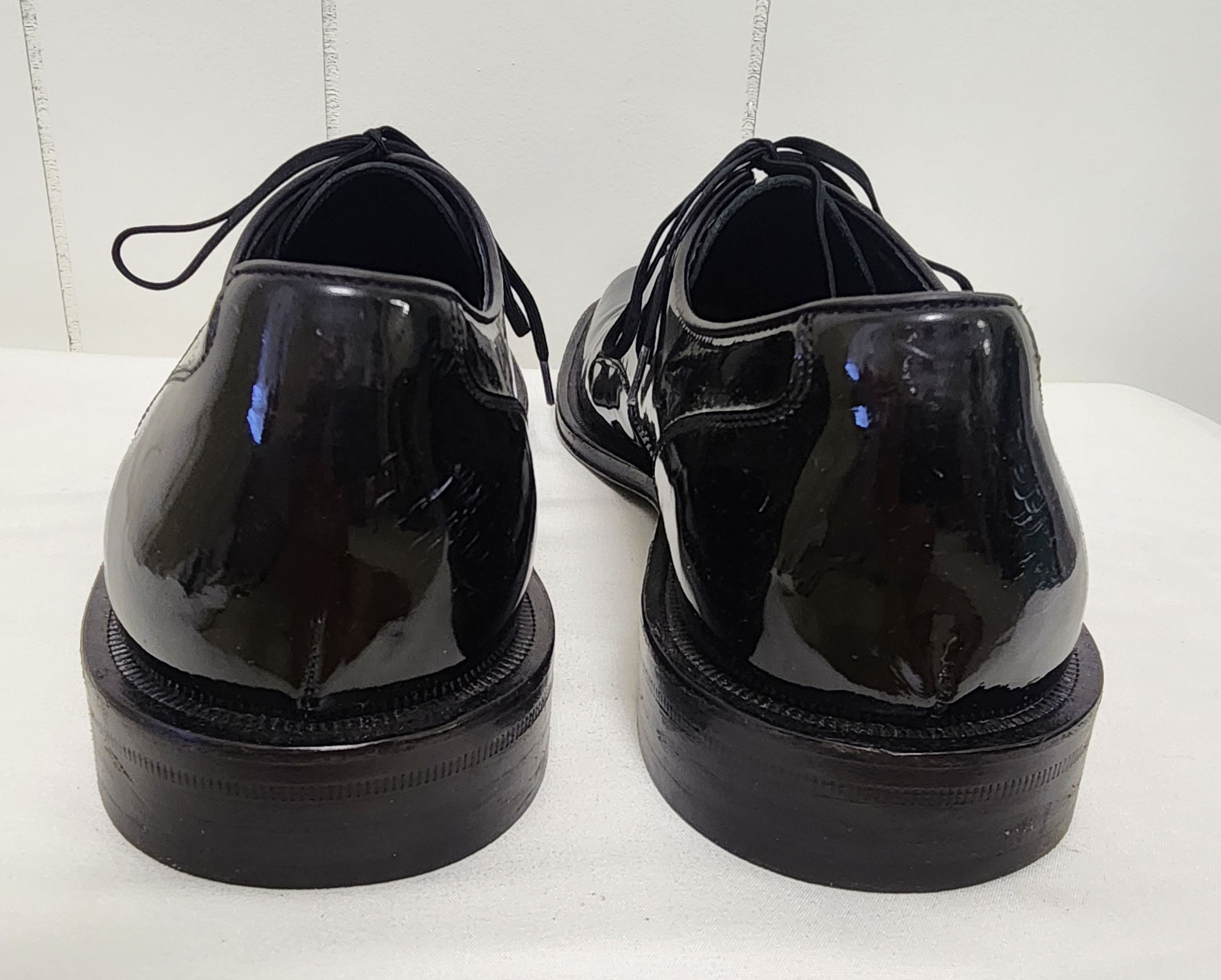 Salvatore Ferragamo Ferragamo men's shoes 8 black patent formal oxford Size US 8 / EU 41 - 5 Thumbnail