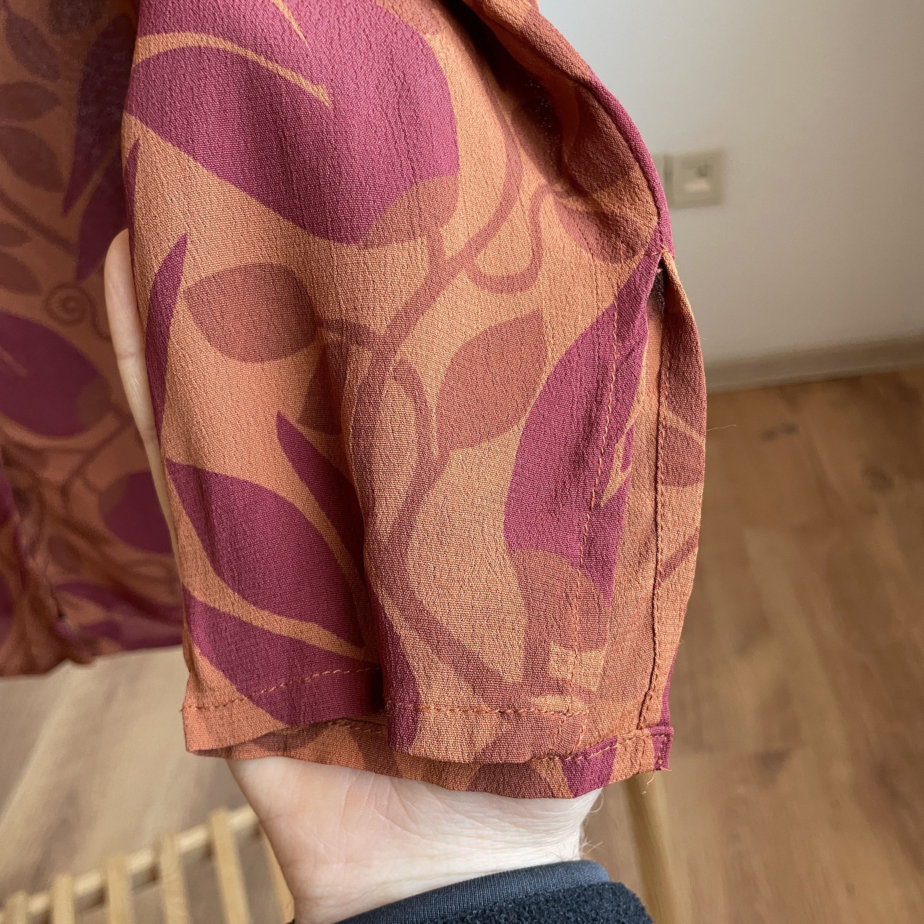 Gudrun Sjoden Gudrun Sjoden Floral Viscose Blouse Size S Size S / US 4 / IT 40 - 6 Thumbnail