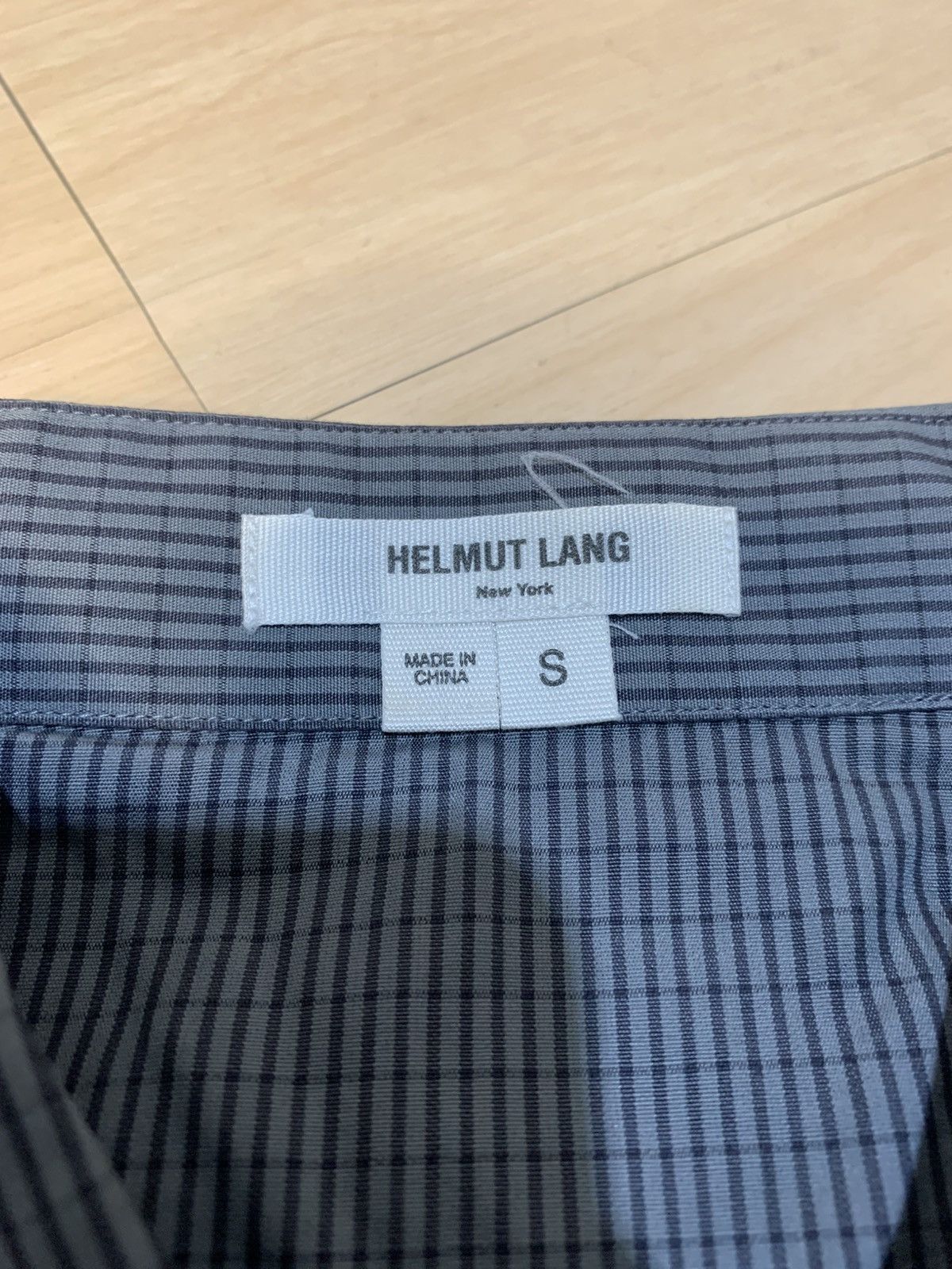 Helmut Lang Helmut Lang Button Ups Plaid Shirt Size US S / EU 44-46 / 1 - 7 Thumbnail