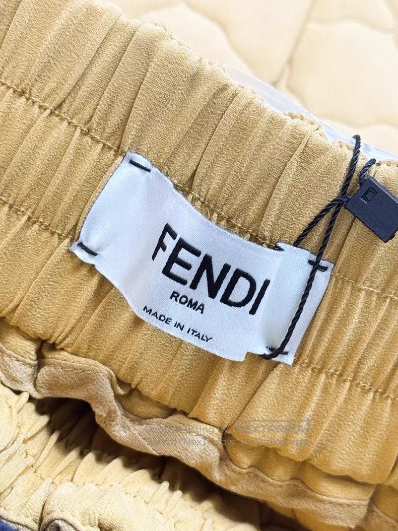 Fendi Fendi Ginger Yellow Short Skirt Size 25" / US 0 / IT 36 - 3 Thumbnail