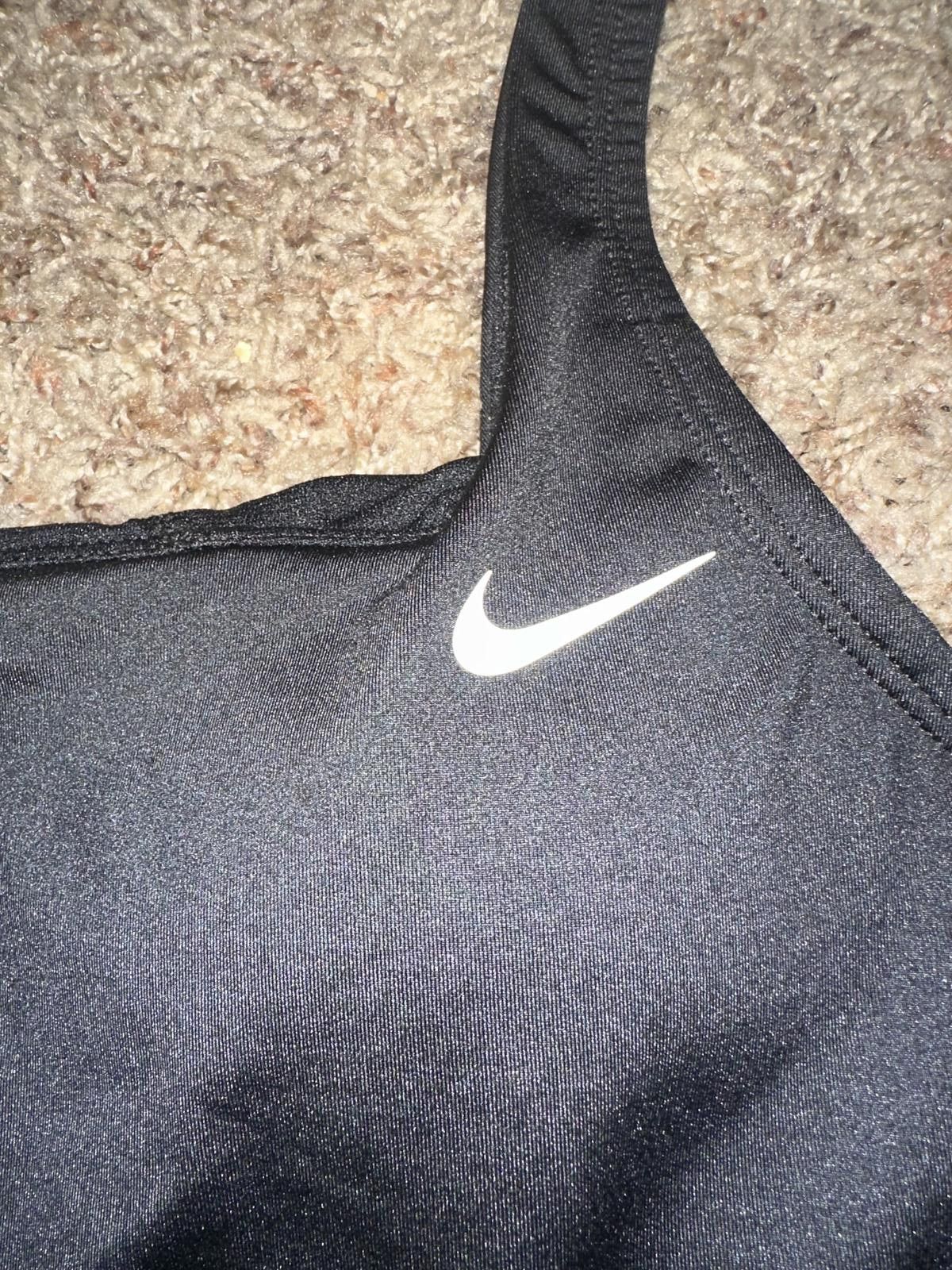 Nike Women's Essential Solid U Back One Piece Swimsuit Size ONE SIZE - 2 Thumbnail