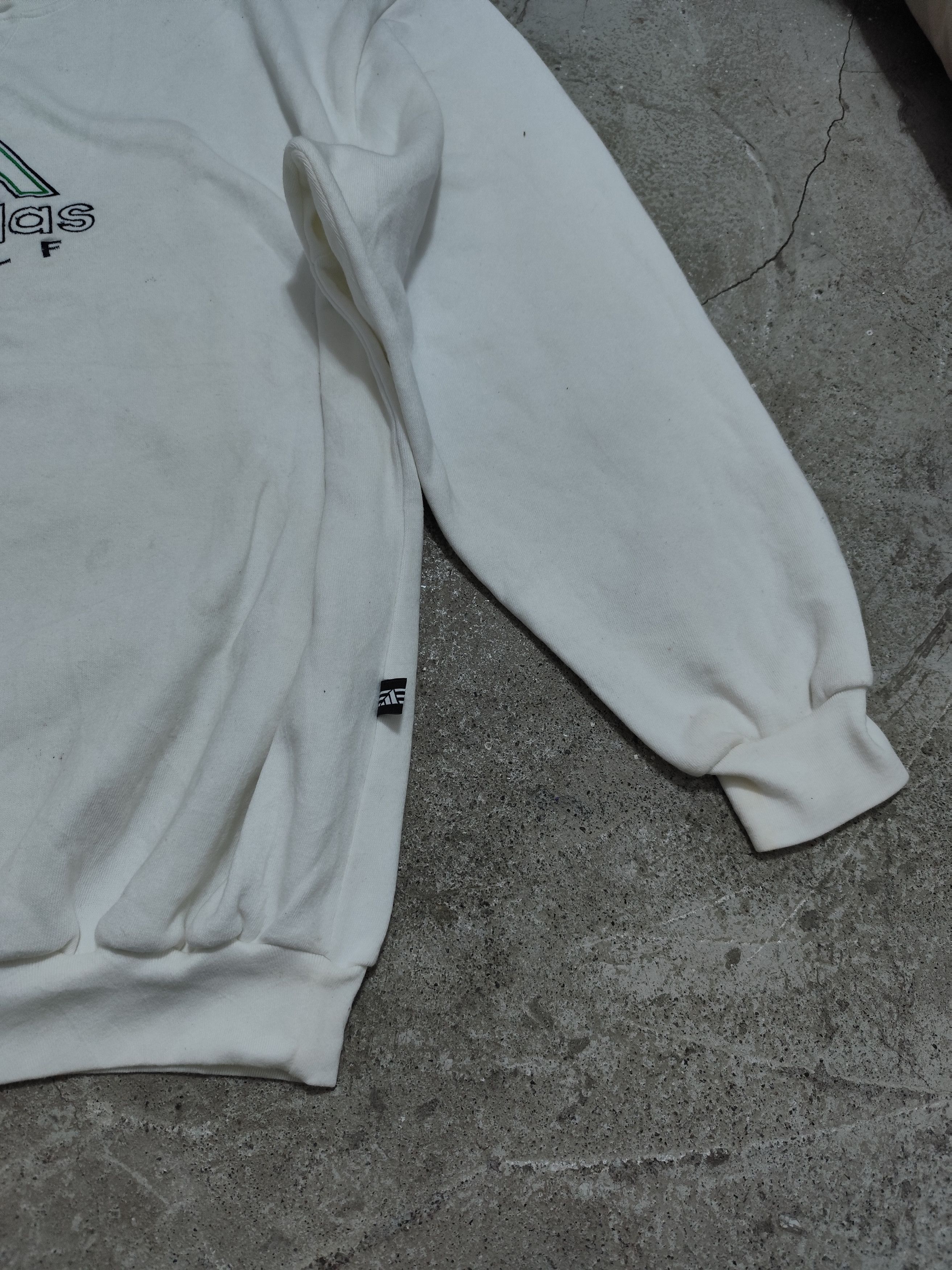 Adidas Vintage adidas golf sweatshirt/ crewneck Size US L / EU 52-54 / 3 - 11 Thumbnail