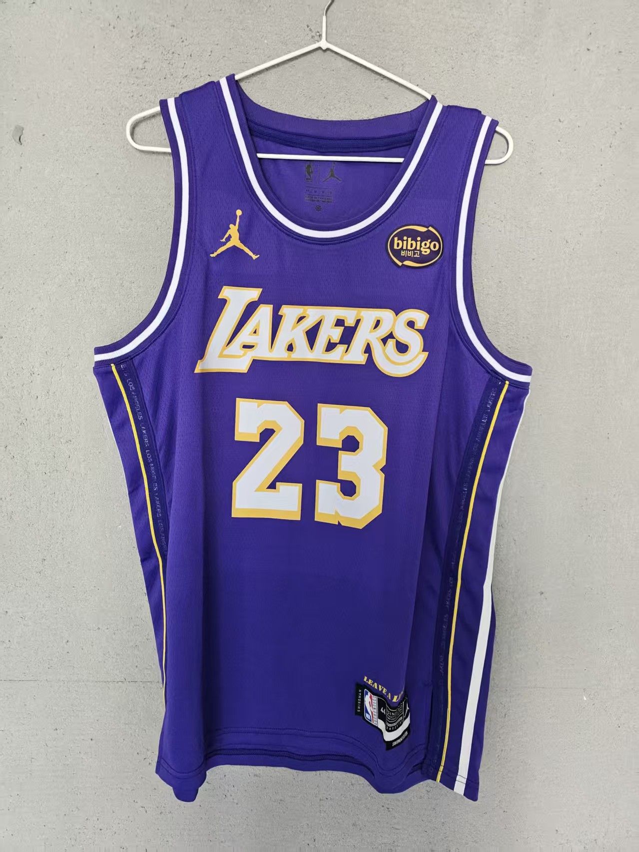 NBA LeBron James Jersey Los Angeles Lakers Size US M / EU 48-50 / 2 - 1 Thumbnail