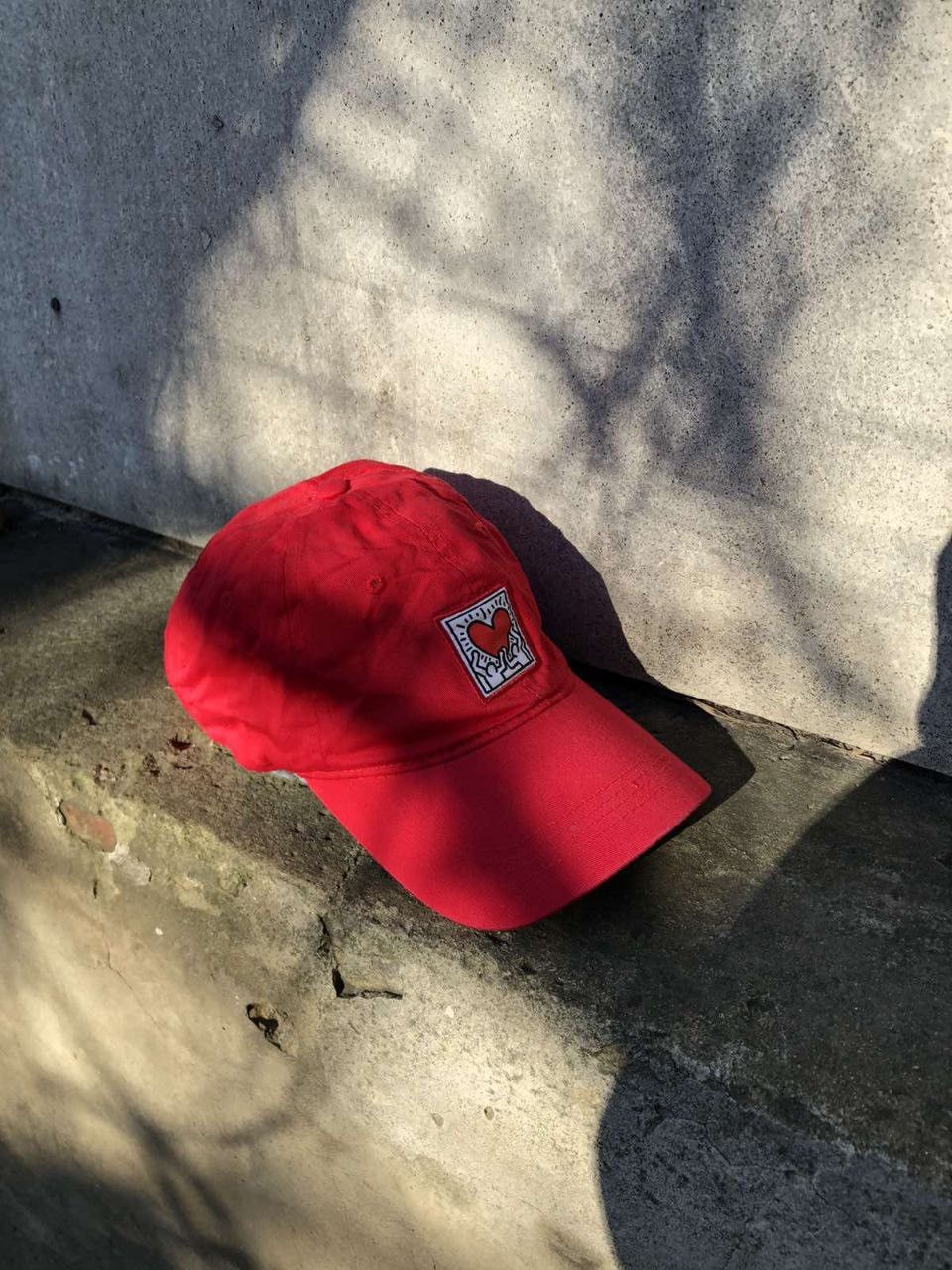 Keith Haring Keith Haring red cap Size ONE SIZE - 1 Thumbnail