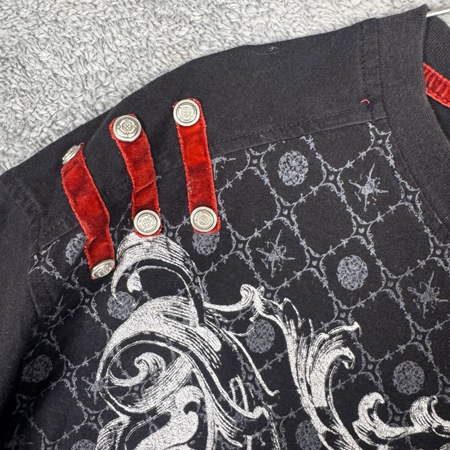 Vintage VINTAGE Cross Shirt T-Shirt 2XL Mens Black Graphic Print 90s Grunge Punk Rock Size US XXL / EU 58 / 5 - 4 Thumbnail