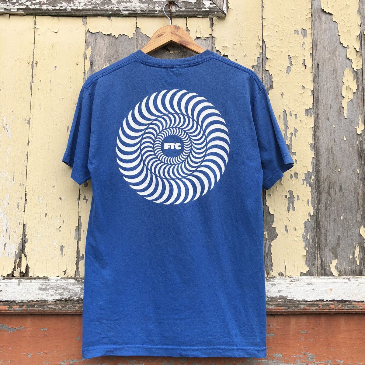 FTC Vintage y2k FTC x Spitfire Skateboards Sunfaded Tshirt Size US M / EU 48-50 / 2 - 1 Thumbnail