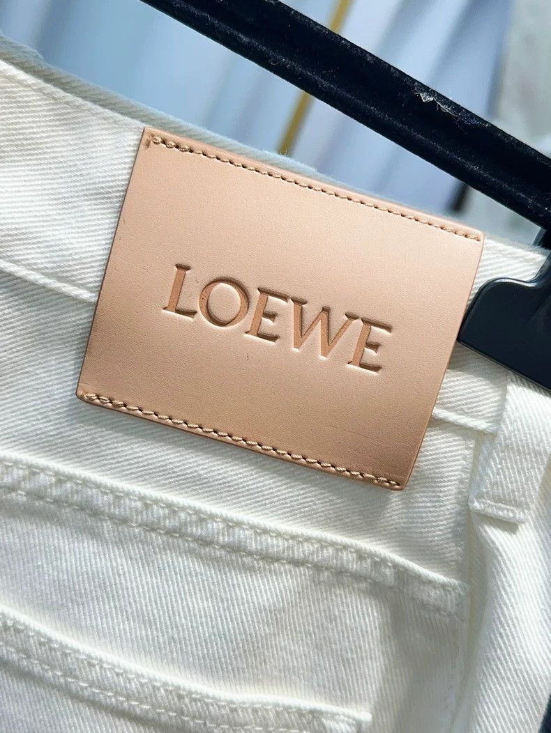 Loewe LOEWE White 34-inch wide leg jeans Size 42" / US 20 - 4 Thumbnail