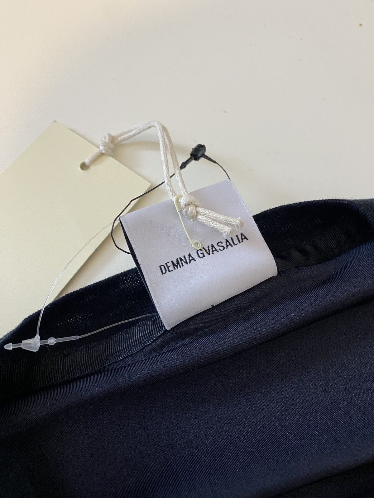 Vetements FW17 Oversized Black Goth Velvet Dress Size S / US 4 / IT 40 - 10 Thumbnail