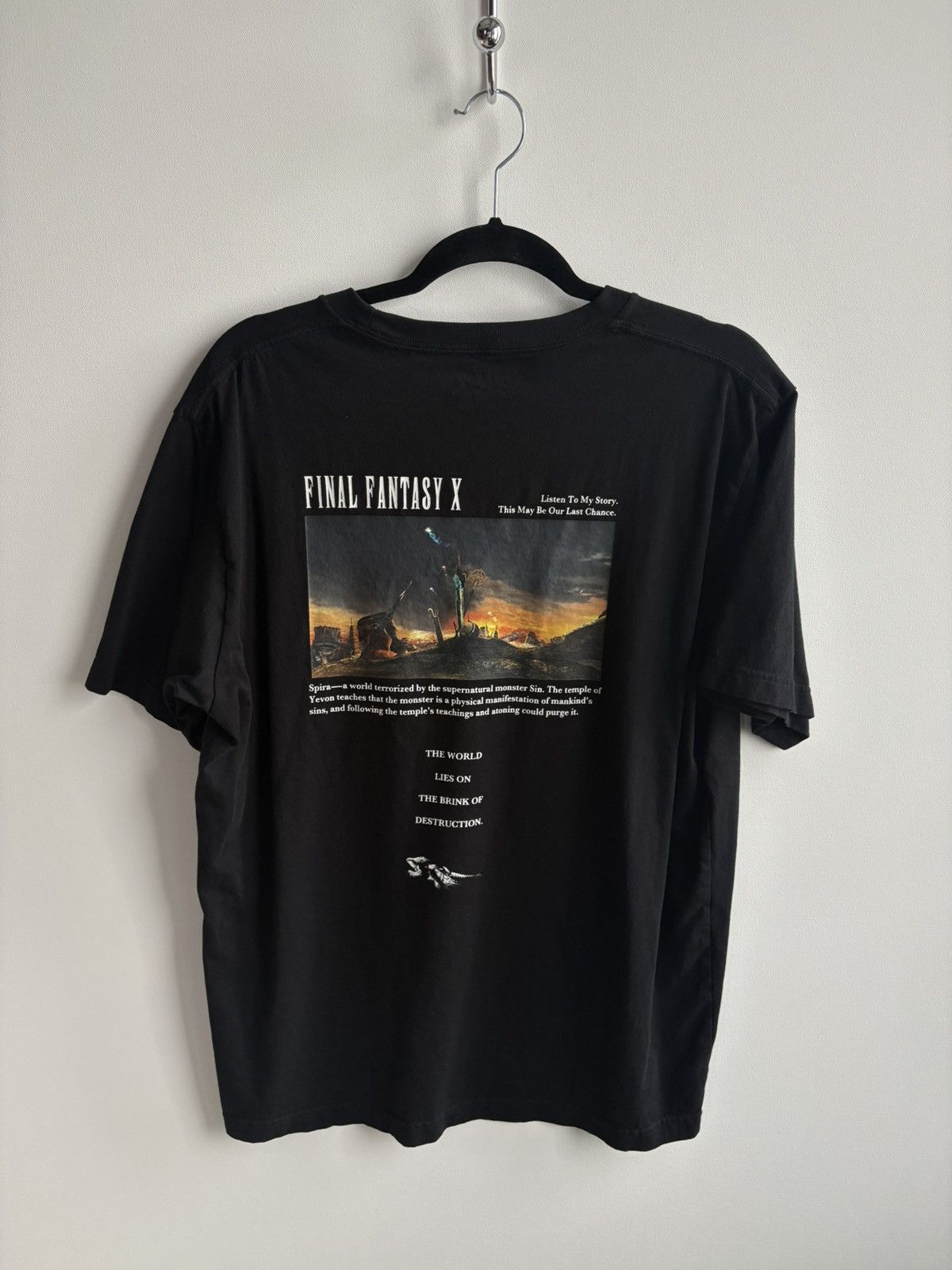 Streetwear Hype Uniqlo Final Fantasy X Video Game T-shirt