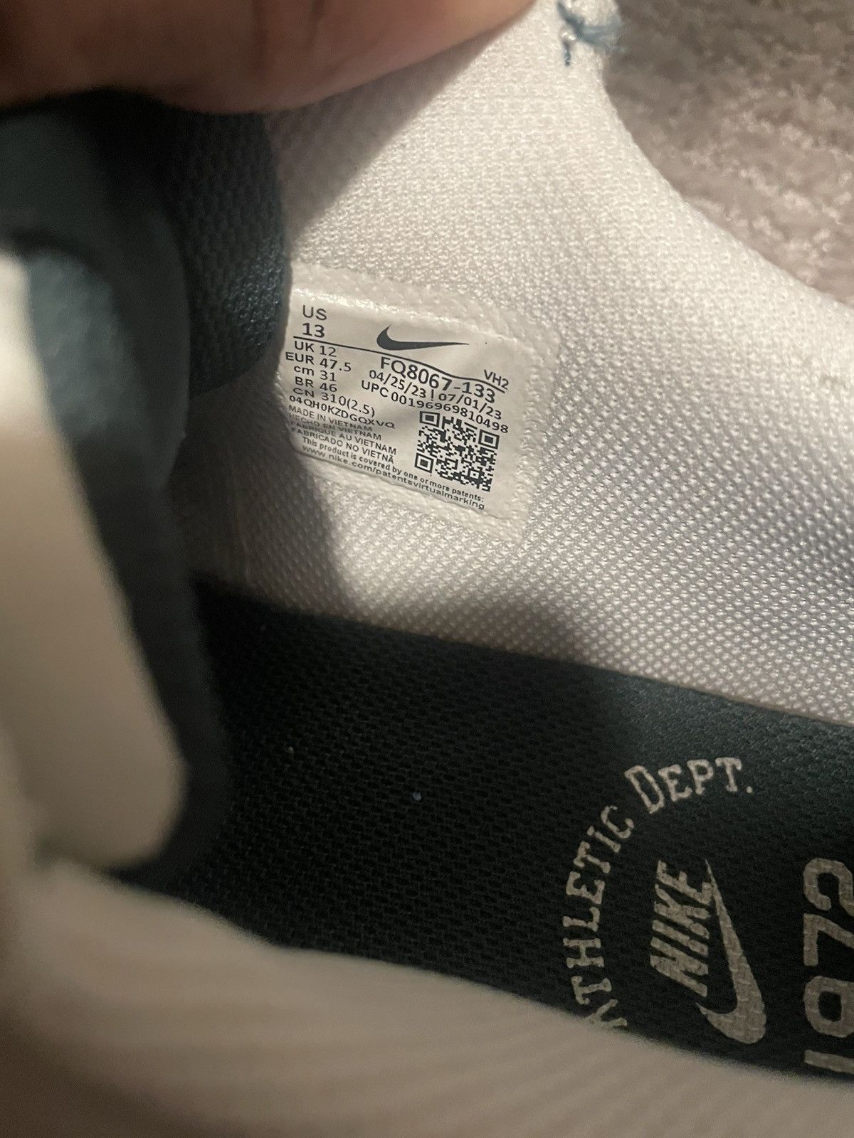 Nike Nikes Size US 13 / EU 46 - 2 Thumbnail