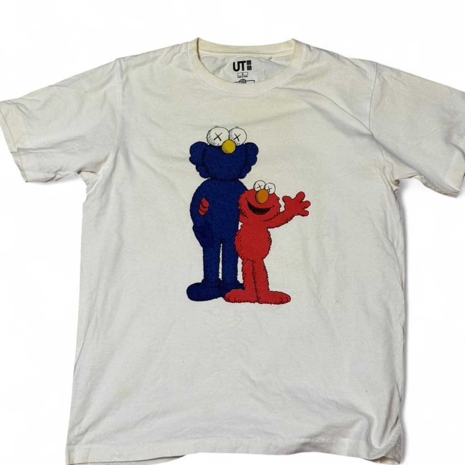 Kaws Kaws x uniqlo sesame street Size US M / EU 48-50 / 2 - 1 Thumbnail