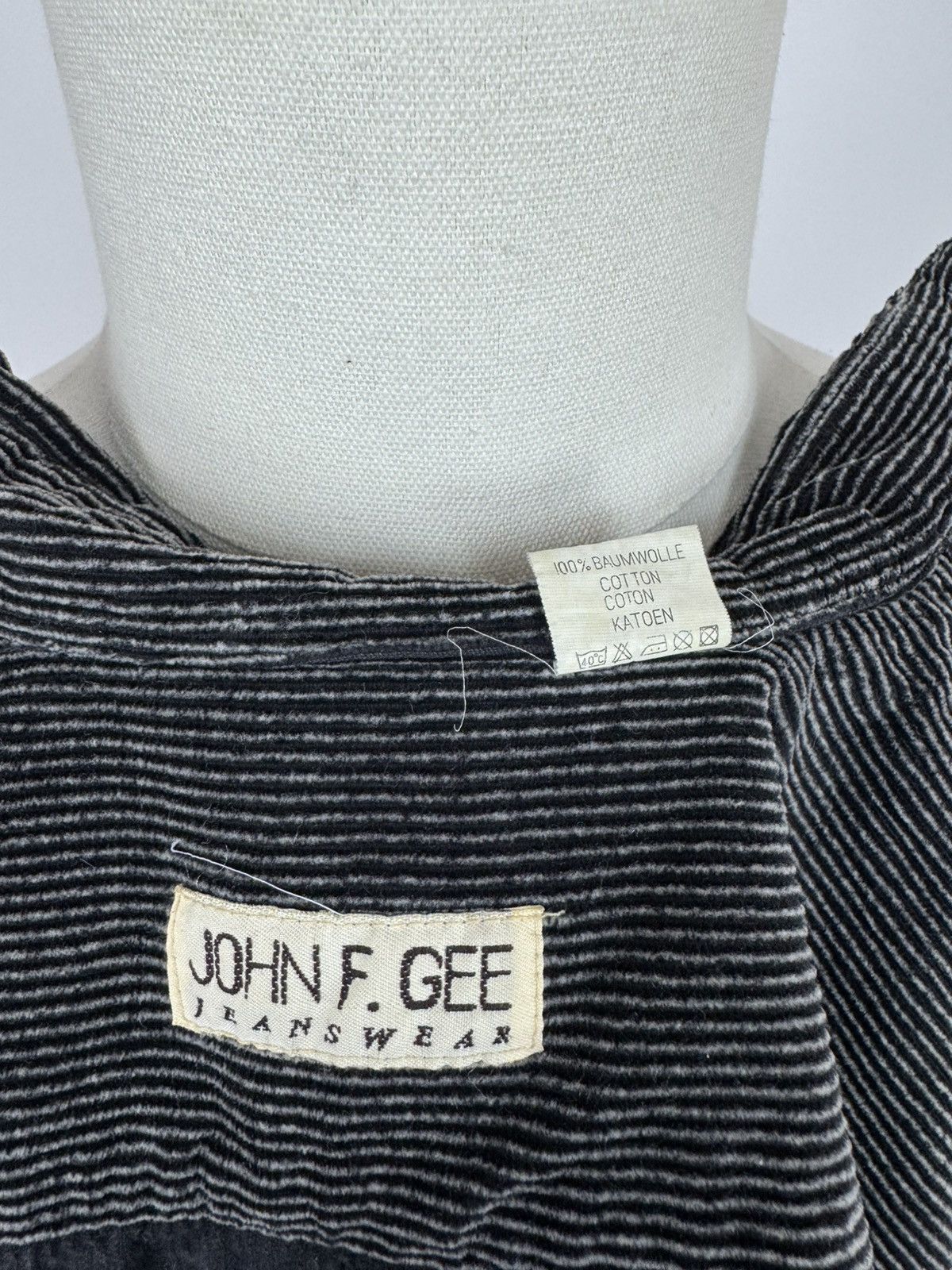 Other John F. Gee corduroy shirt Mens vintage button down casual Size US M / EU 48-50 / 2 - 7 Thumbnail