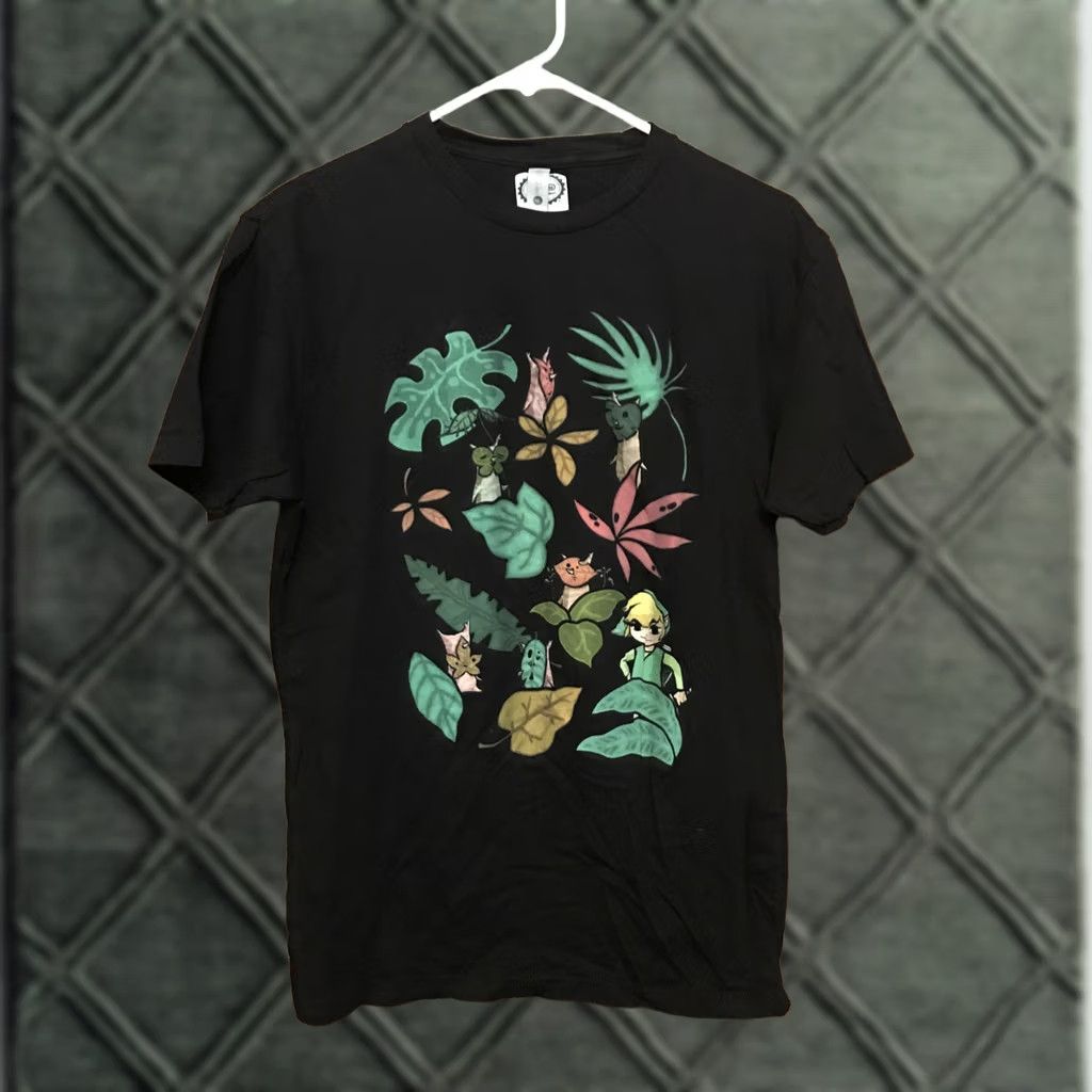 Next Level Next Level Legend of Zelda Link black T-Shirt MEDIUM Men Crew Neck Short Sleeve Video Game Logo 28" length 19" pit to pit Regular Vintage: No Size US M / EU 48-50 / 2 - 1 Thumbnail