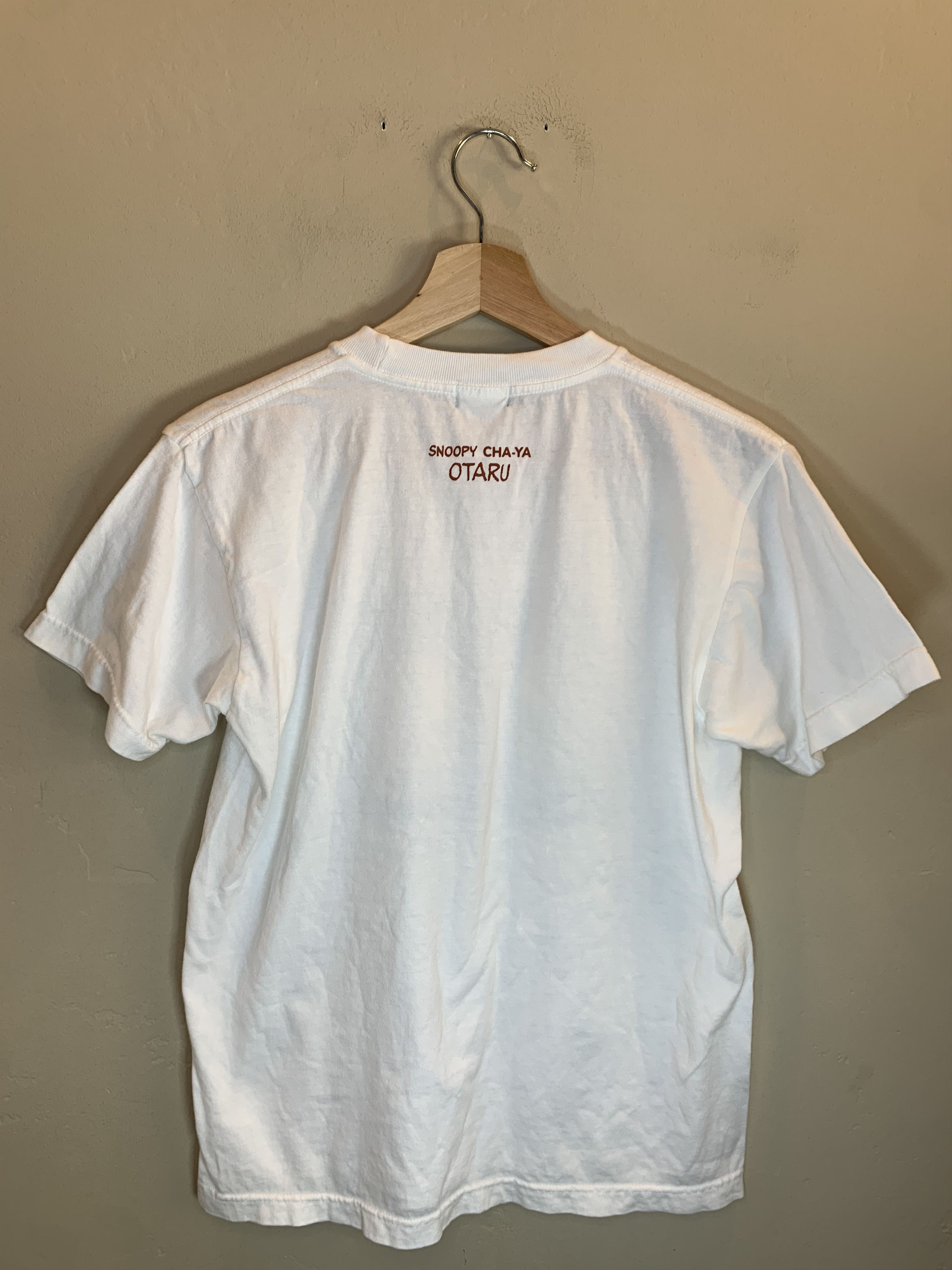 Peanuts *RARE* Peanuts Snoopy Hokkaido Otaru Tea Shop Japan T-Shirt Size US S / EU 44-46 / 1 - 3 Thumbnail
