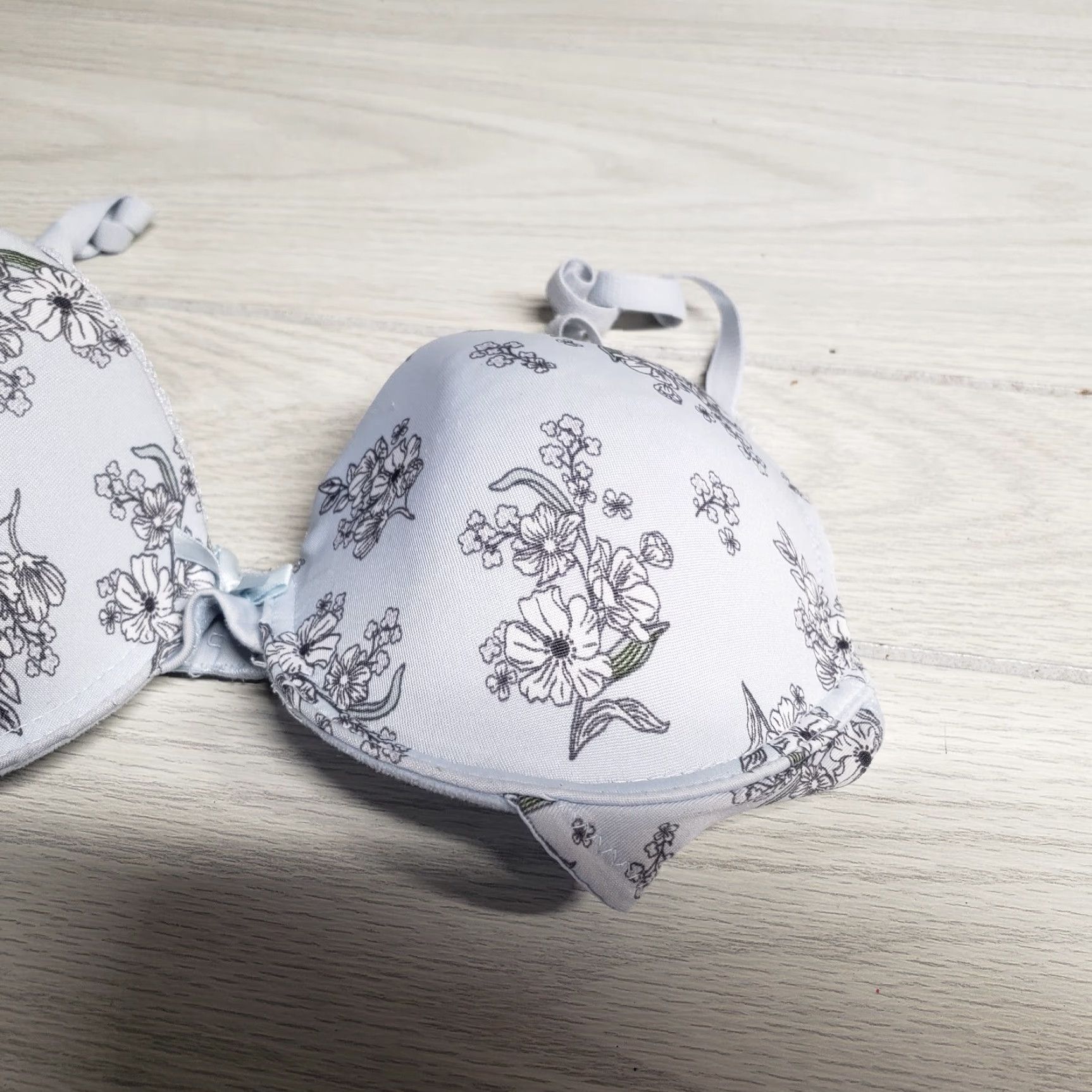 Vintage VINTAGE Kathy Ireland Intimates Blue Floral Underwired Padded Push Up Bra 34C Size 34C Womens Size ONE SIZE - 2 Thumbnail