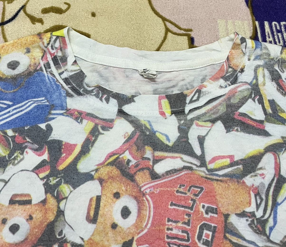 Japanese Brand × Vintage BULLS Overprint Rare Design Shirt Size US L / EU 52-54 / 3 - 3 Thumbnail
