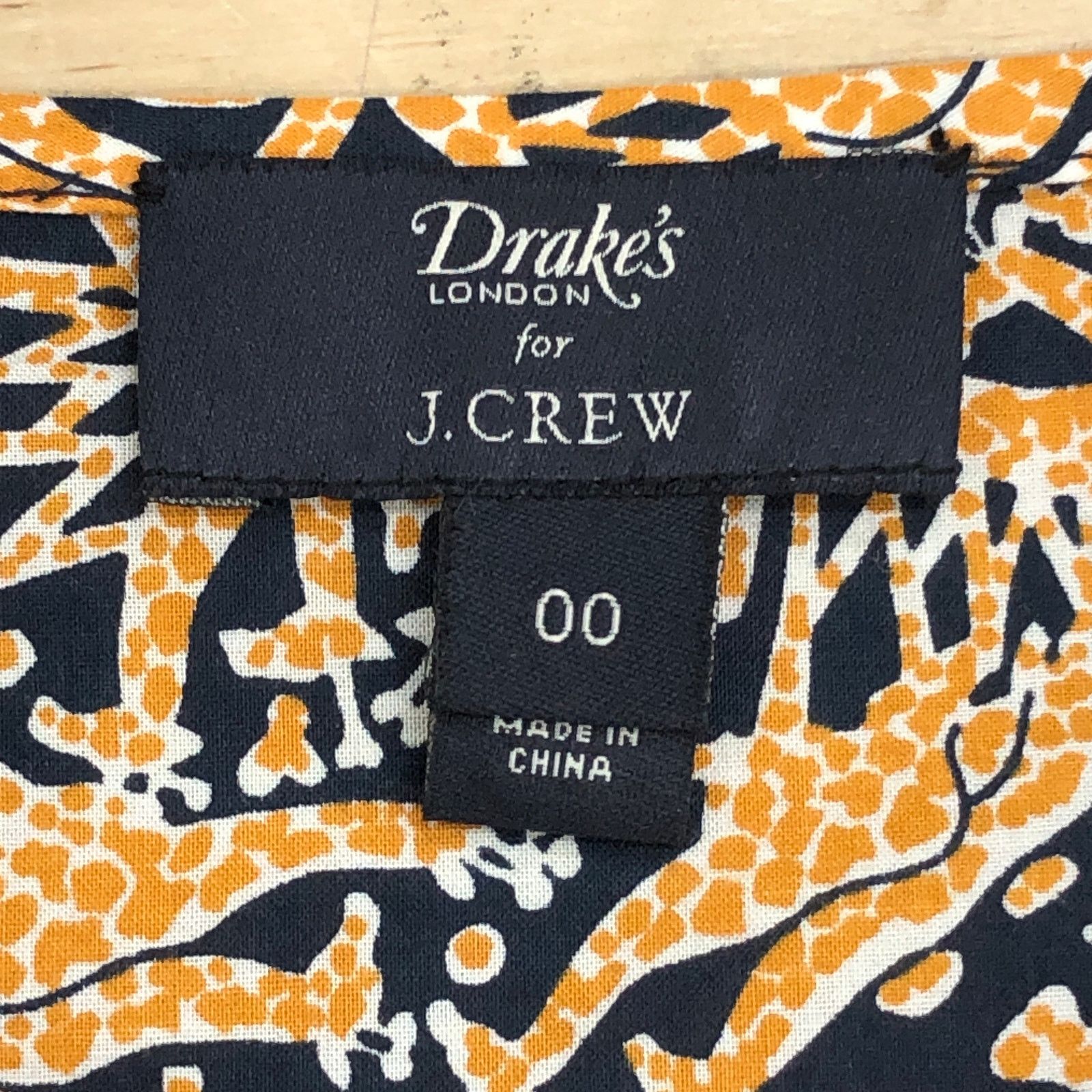 J.Crew J Crew Drake London Size 00 Blouse Giraffe Print Bell Sleeve Size XXS / US 00 / IT 34 - 12 Thumbnail