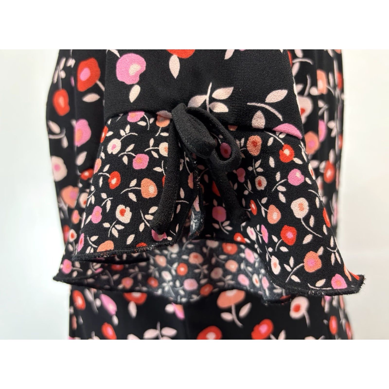 Talbots Talbots Floral Jewel Neck Shift Dress Sz 12p Petites Black Contrast Print Size XL / US 12-14 / IT 48-50 - 6 Thumbnail