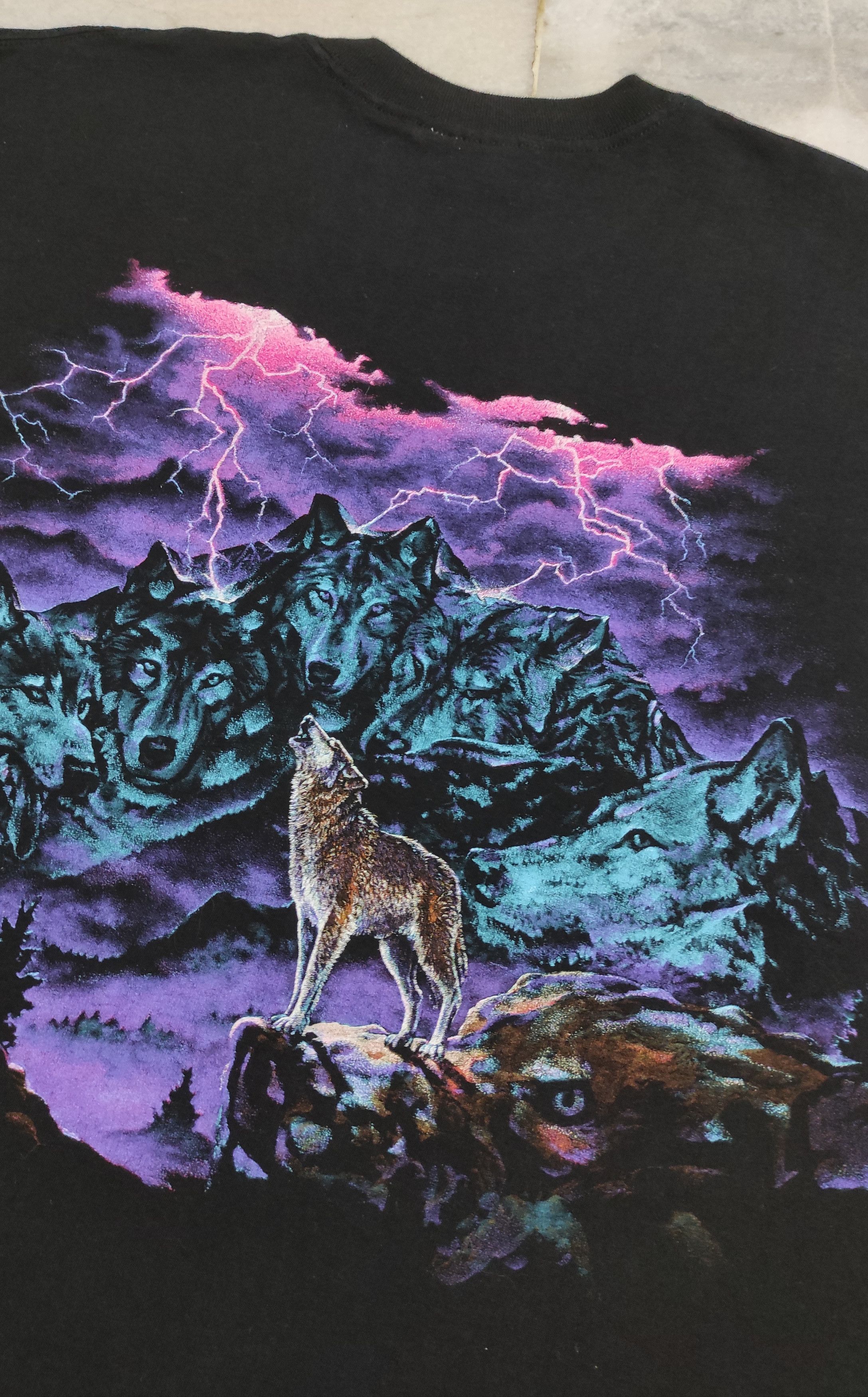 Habitat Vintage 1996 HABITAT WOLF AND THUNDER LIGHTNING OVP TEE Size US L / EU 52-54 / 3 - 9 Thumbnail