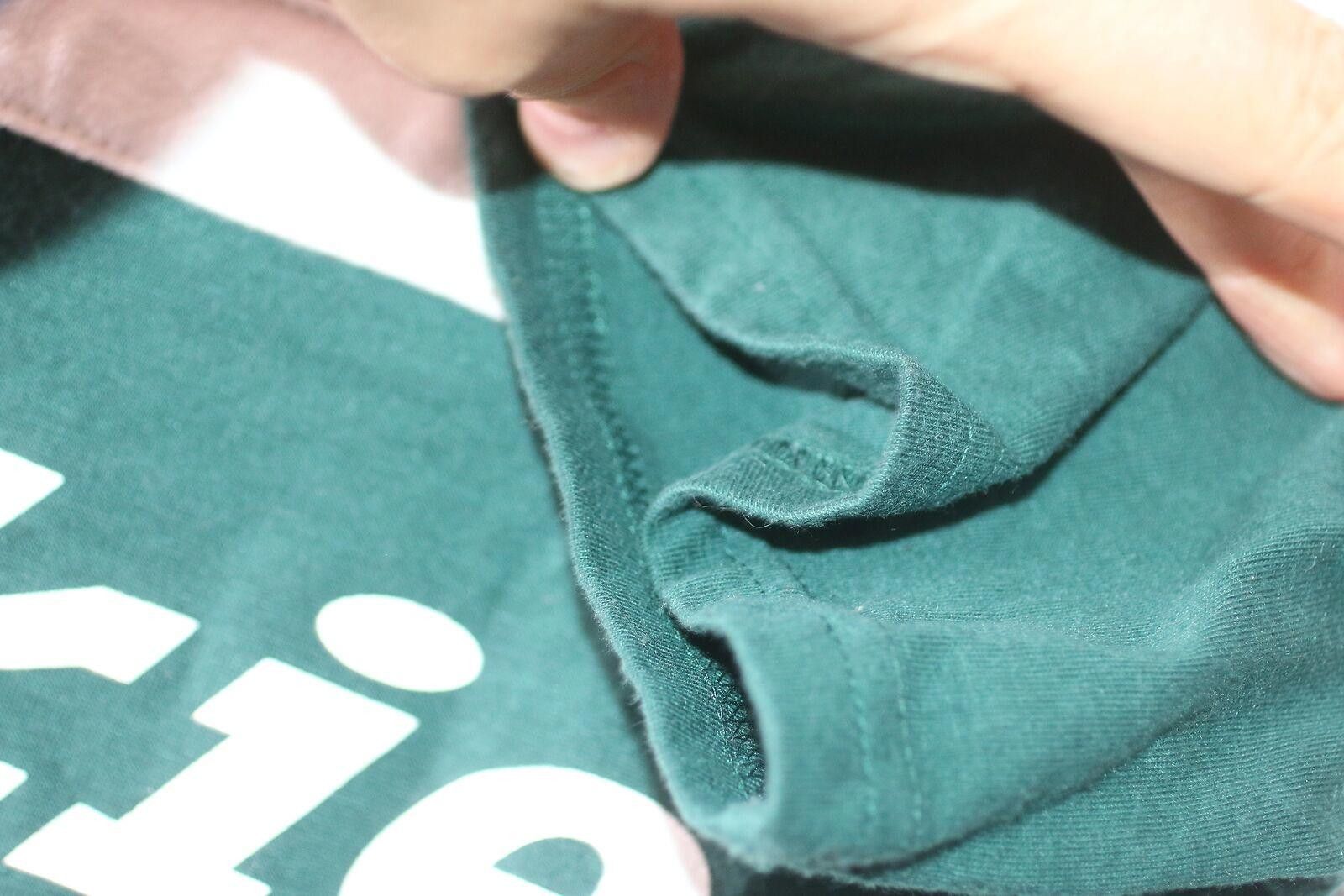 Dickies Dickies t-shirt, Size medium Black & Green with classic logo Size US M / EU 48-50 / 2 - 6 Thumbnail