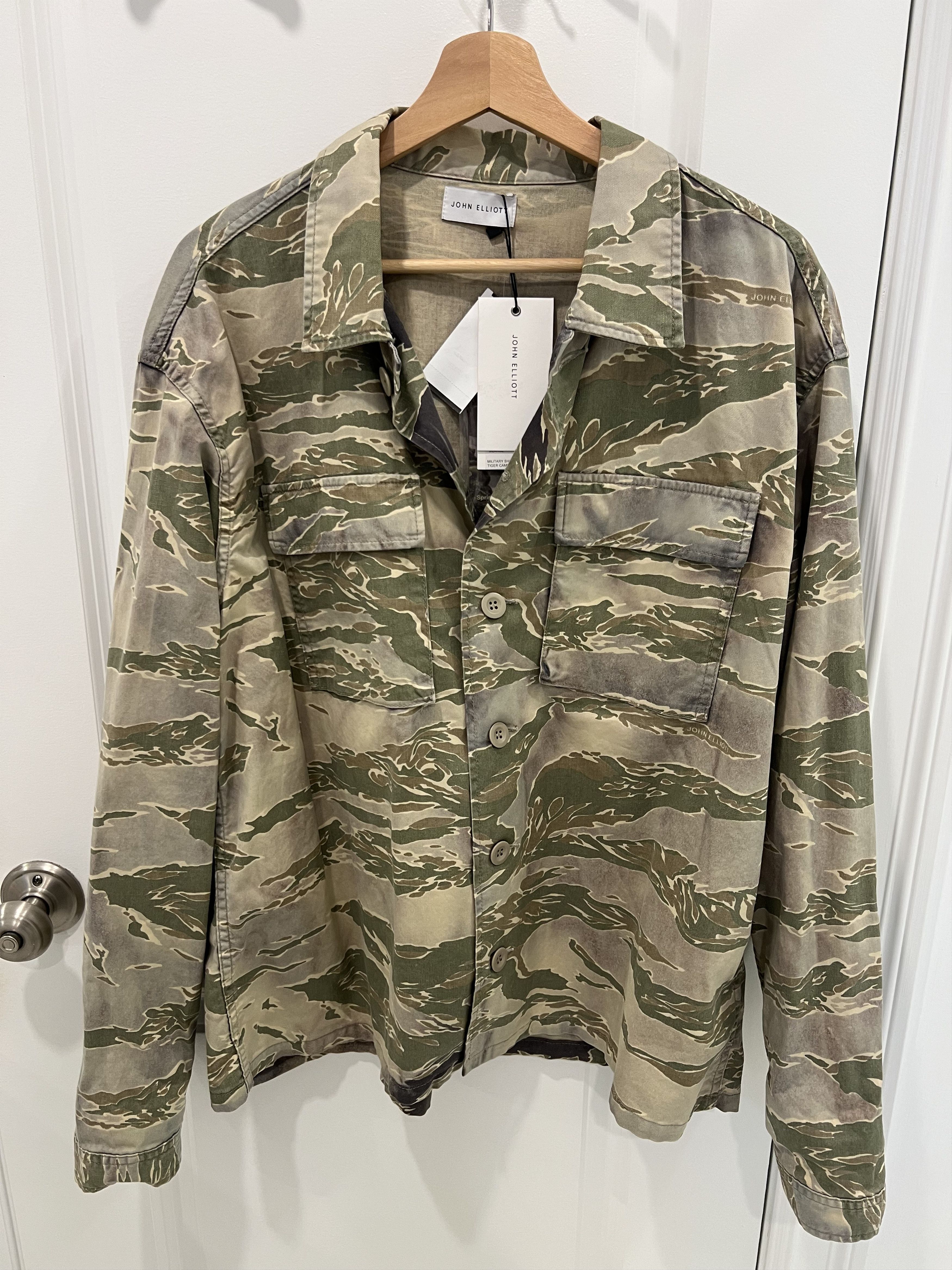 John Elliott Military Shirt in Washed Tiger Camo Size US L / EU 52-54 / 3 - 1 Thumbnail