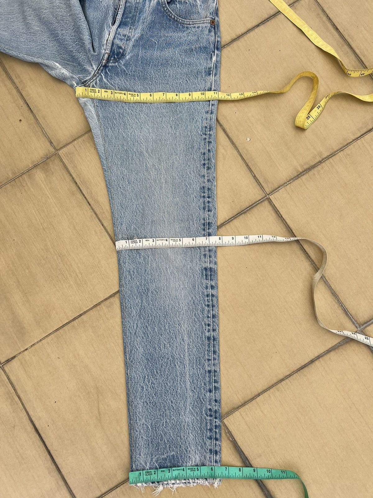 Levi's Vintage 80s Levi’s 701 Distressed Fade Denim Buttonfly Jeans Size US 29 - 4 Thumbnail