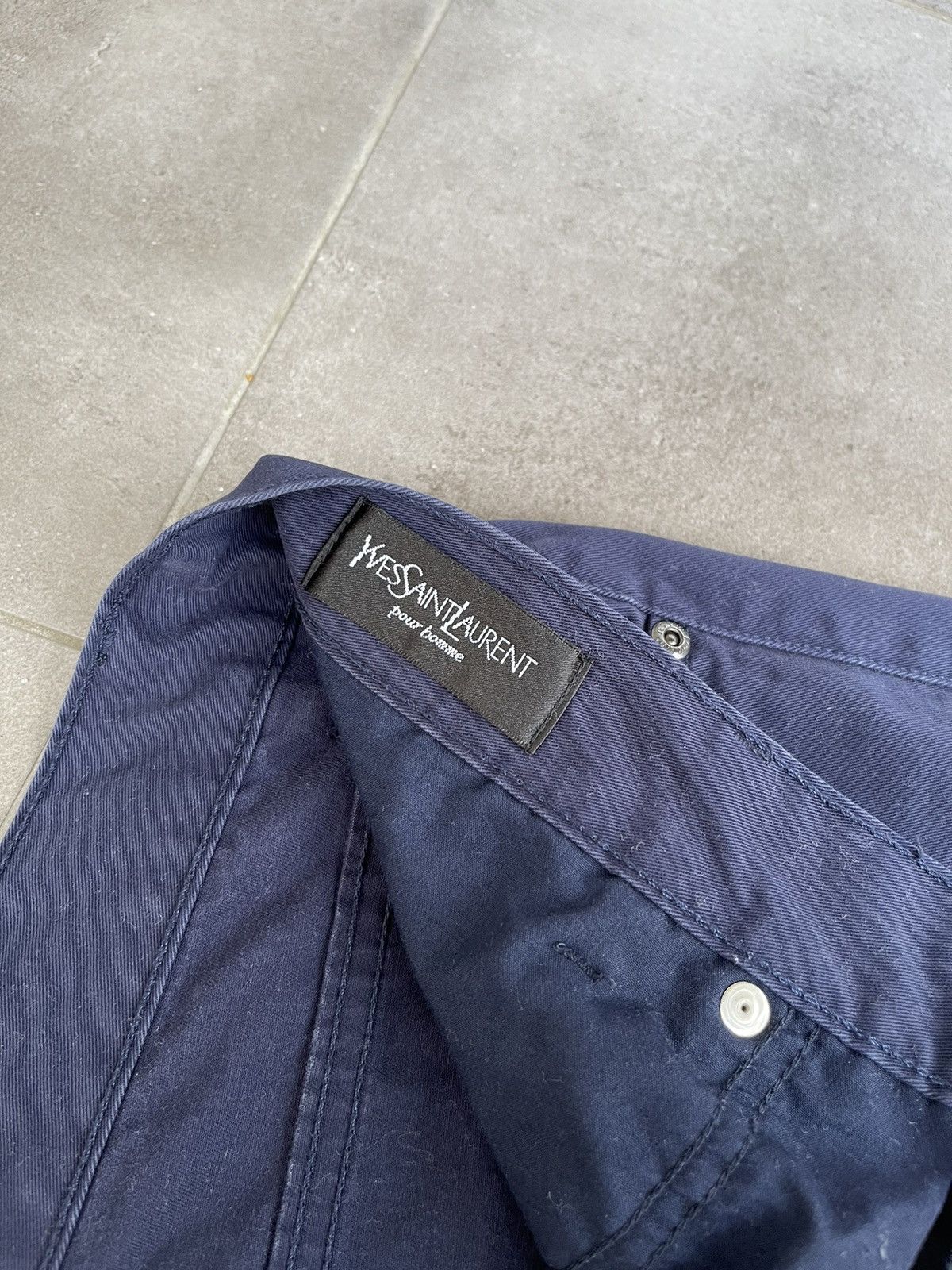 Saint Laurent Paris Yves Saint Laurent Pour Homme Navy Denim Casual Pants Size US 34 / EU 50 - 14 Thumbnail
