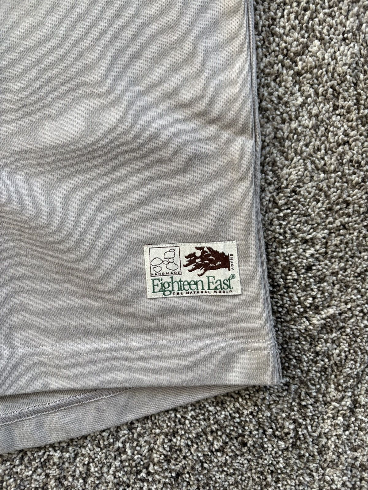 18 East 18 East Heavyweight Tee Size US L / EU 52-54 / 3 - 2 Thumbnail