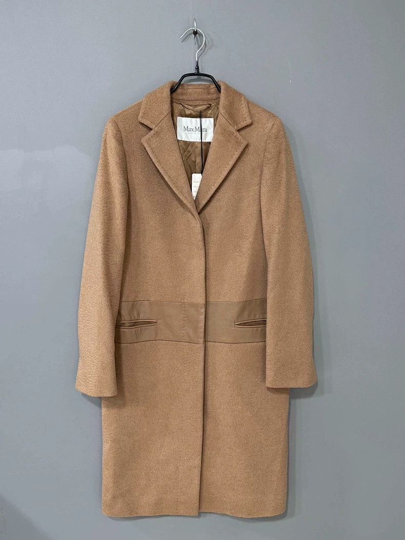 Max Mara MaxMara Camel Long Coat with Pockets Size M / US 6-8 / IT 42-44 - 1 Thumbnail