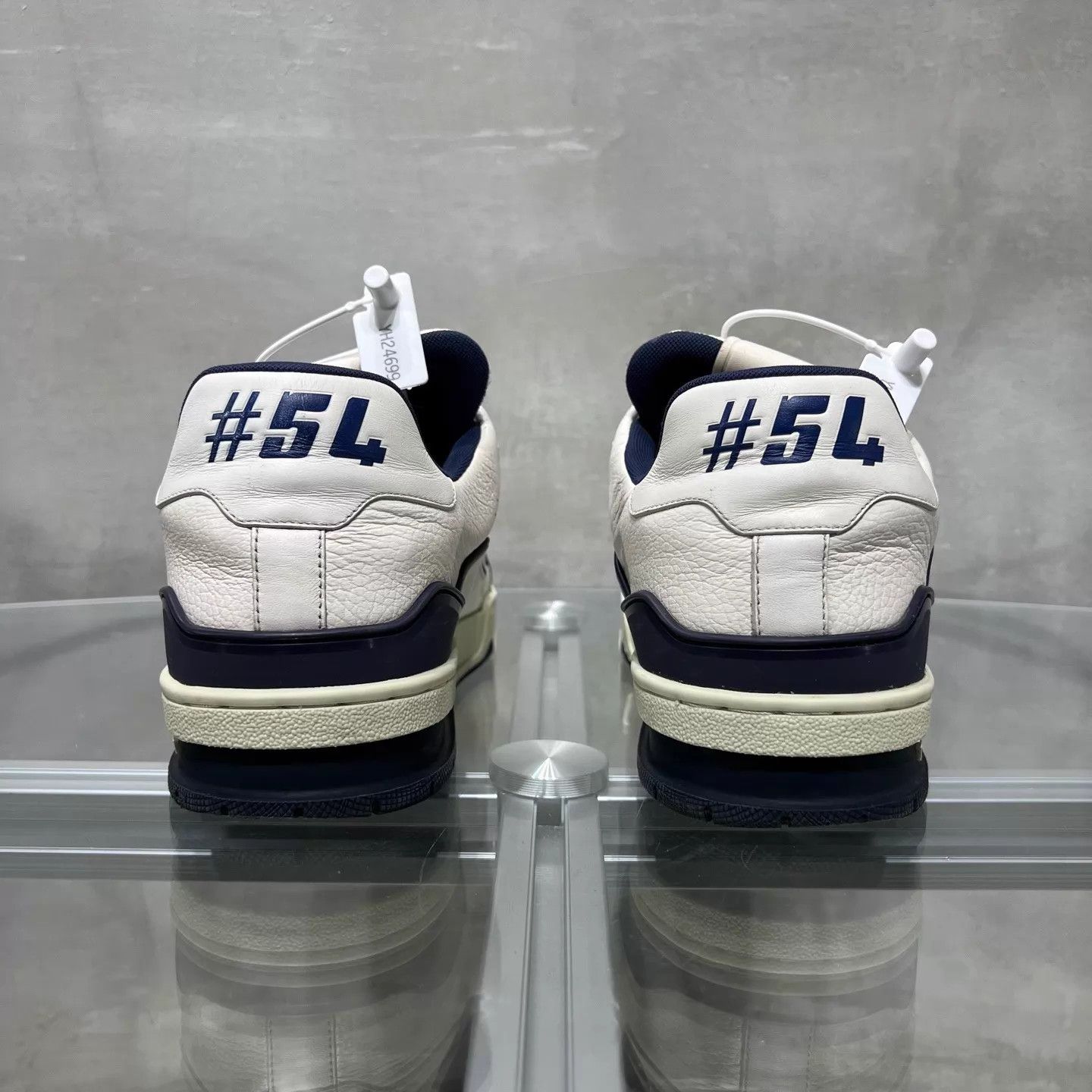 Louis Vuitton LV Trainer white blue UK9.5/43.5 Size US 10.5 / EU 43-44 - 6 Thumbnail