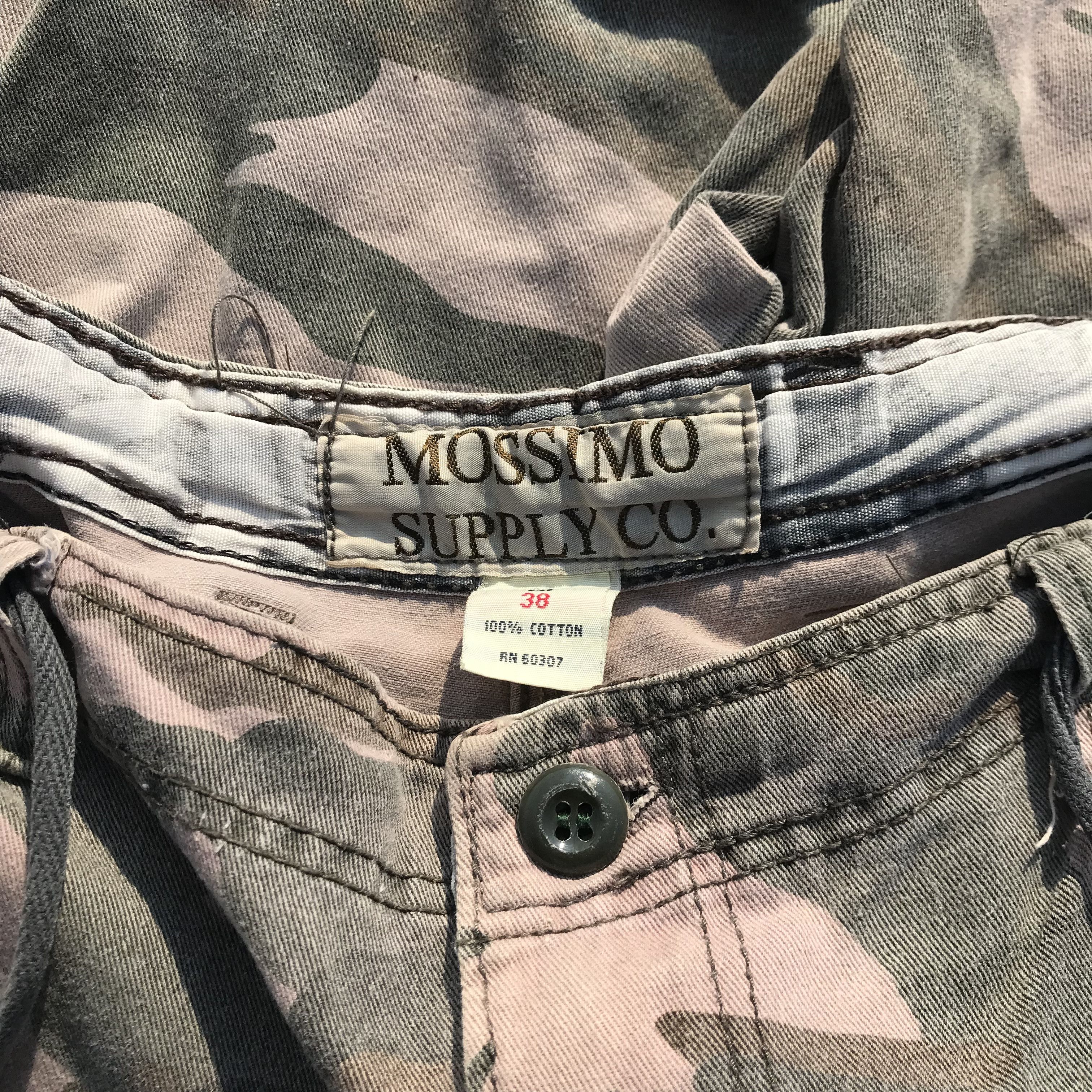 Mossimo Mossimo Supply Co Cargo Shortpants Military camouflage Size US 38 / EU 54 - 14 Thumbnail
