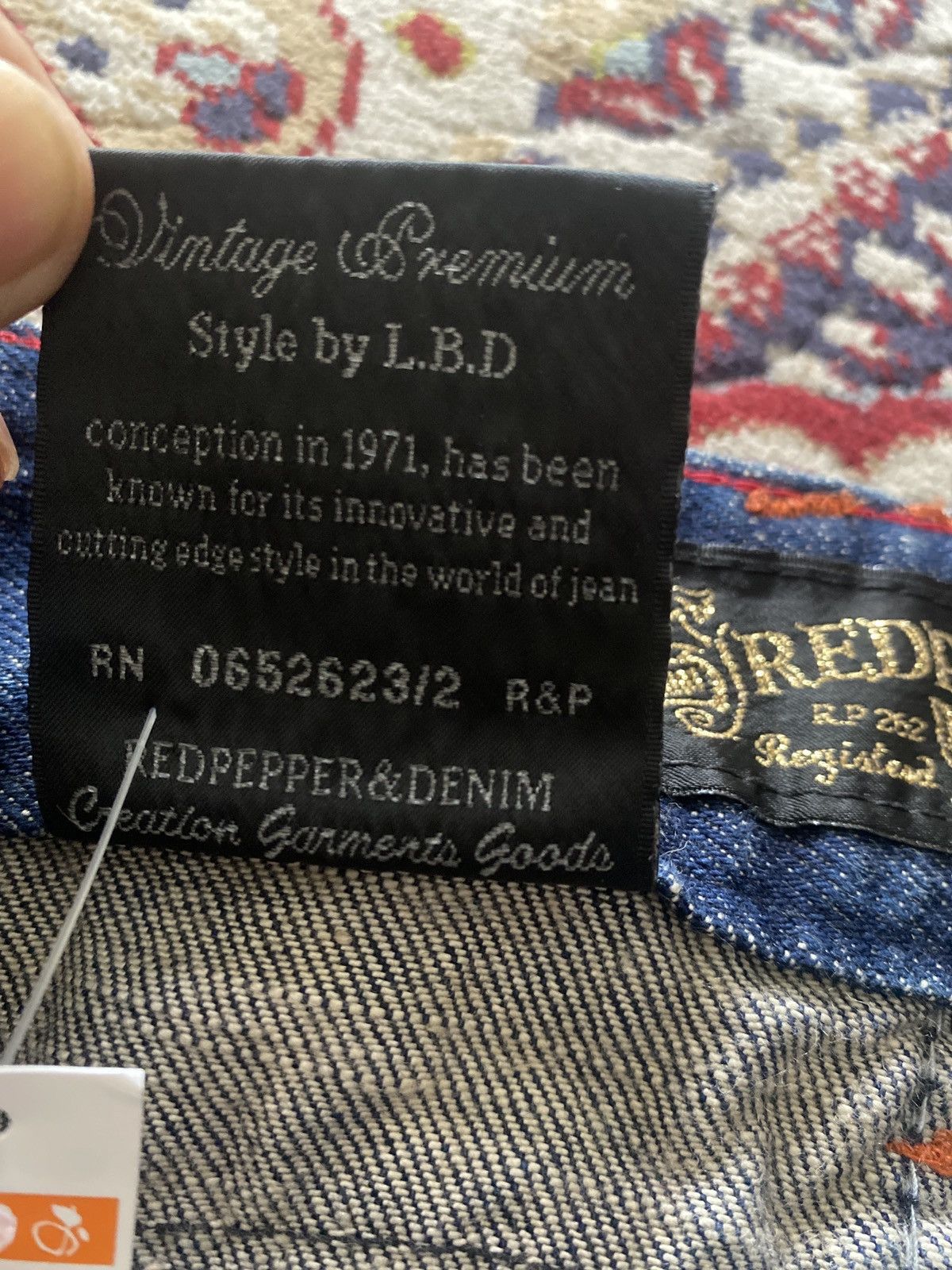 Ed Hardy × In The Attic Red Pepper Embroidered Pocket Flared Denim Jeans Size US 27 - 16 Thumbnail