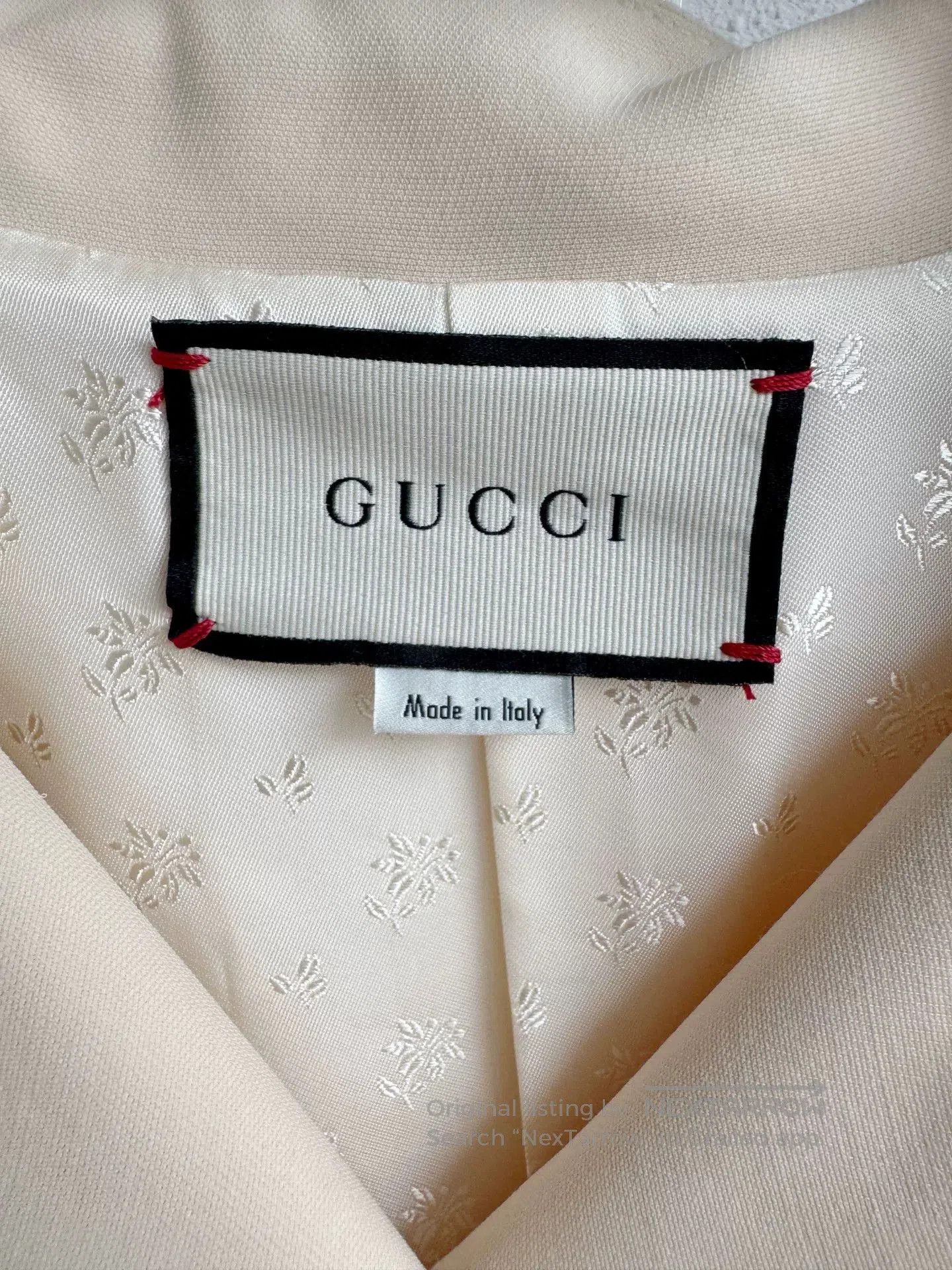 Gucci Gucci Beige Embroidered Logo Short Blazer. Size XS / US 0-2 / IT 36-38 - 4 Thumbnail