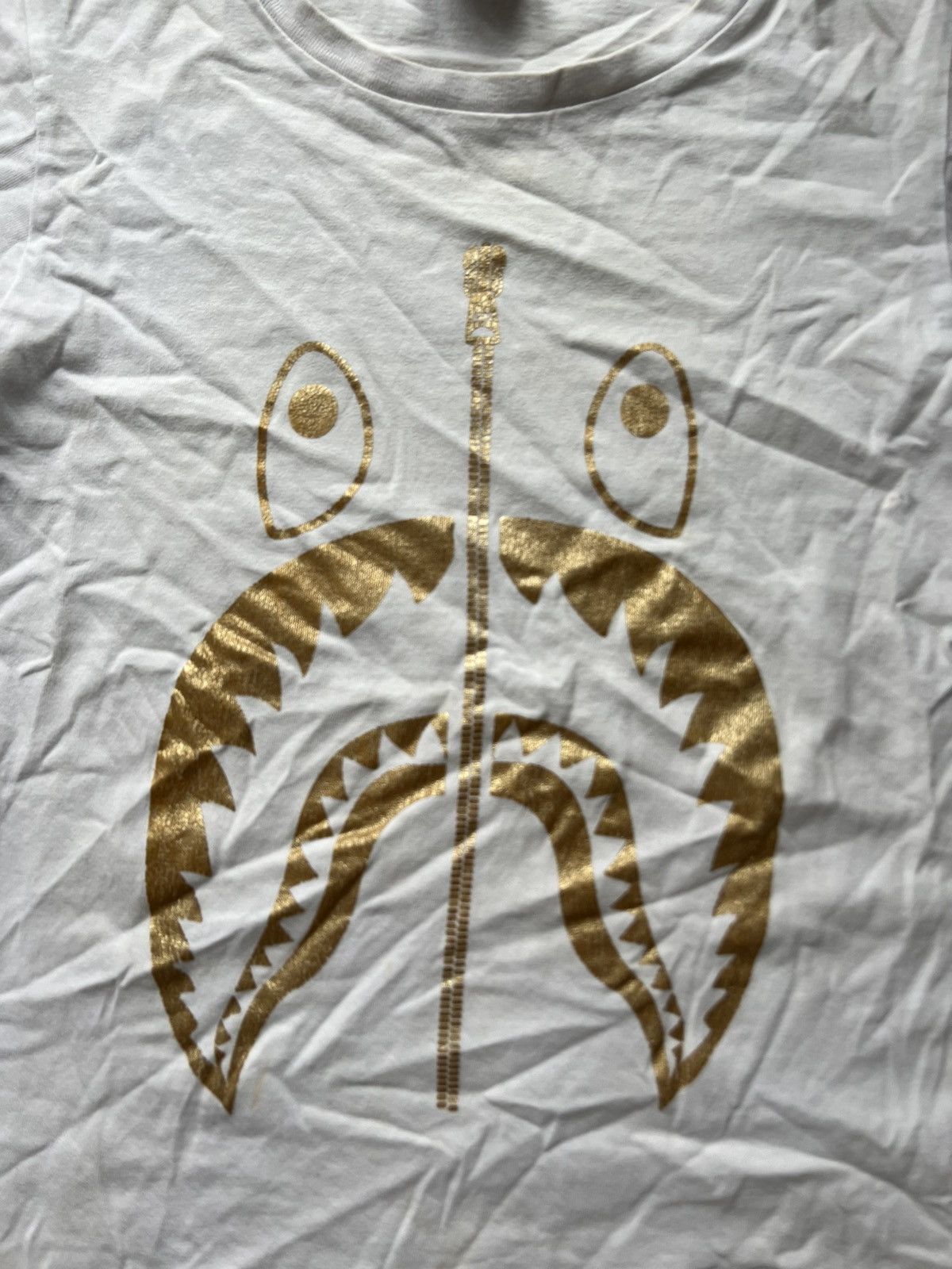 Bape BAPE LADIES GOLDEN SHARK JAWS TEE Size S / US 4 / IT 40 - 3 Thumbnail