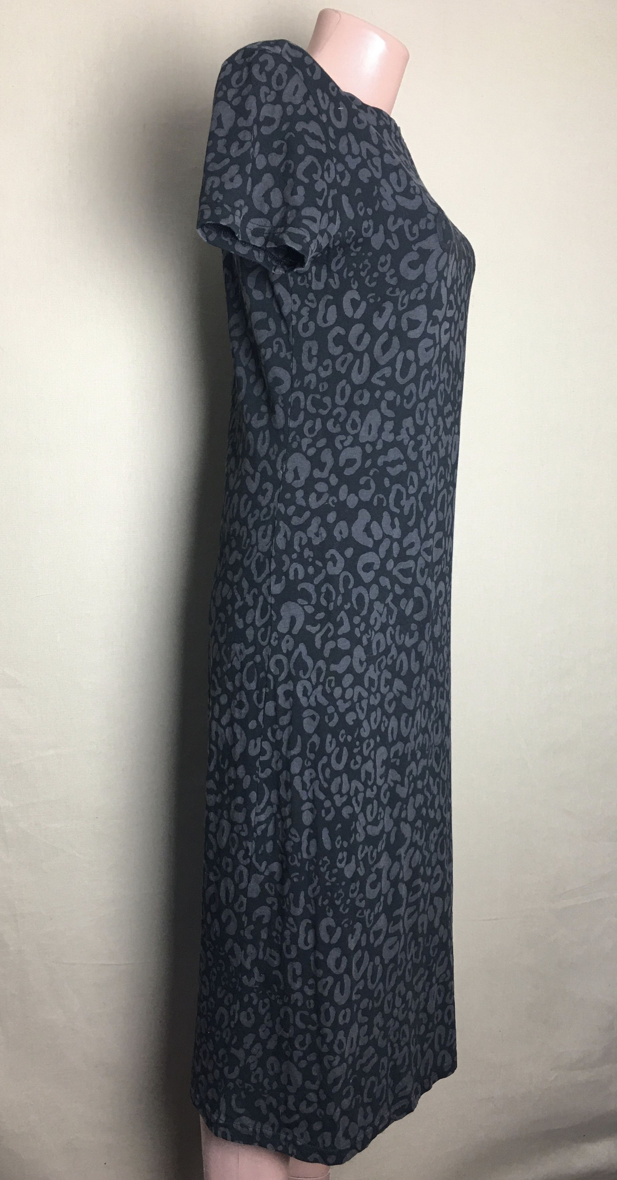 Roberto Cavalli Class by Roberto Cavalli Dress Gray Leopard Print Dress Sz L Size L / US 10 / IT 46 - 5 Thumbnail