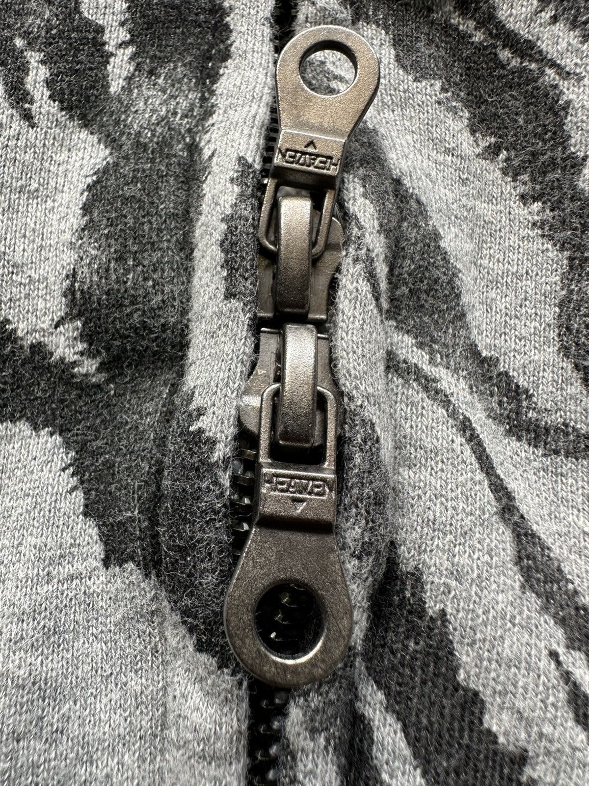 Japanese Brand 00's HEAVEN AND EARTH Bono zipper sweater Size US M / EU 48-50 / 2 - 15 Thumbnail