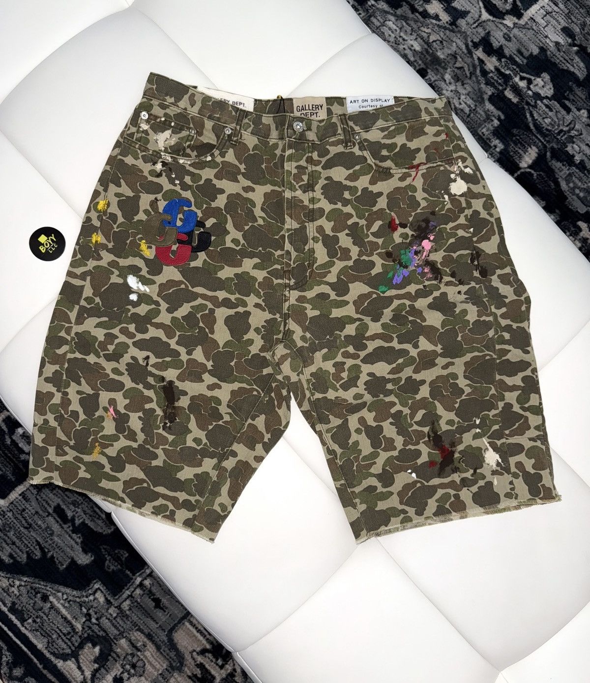 Gallery Dept. Gallery dept G patch camo cargo shorts | Grailed