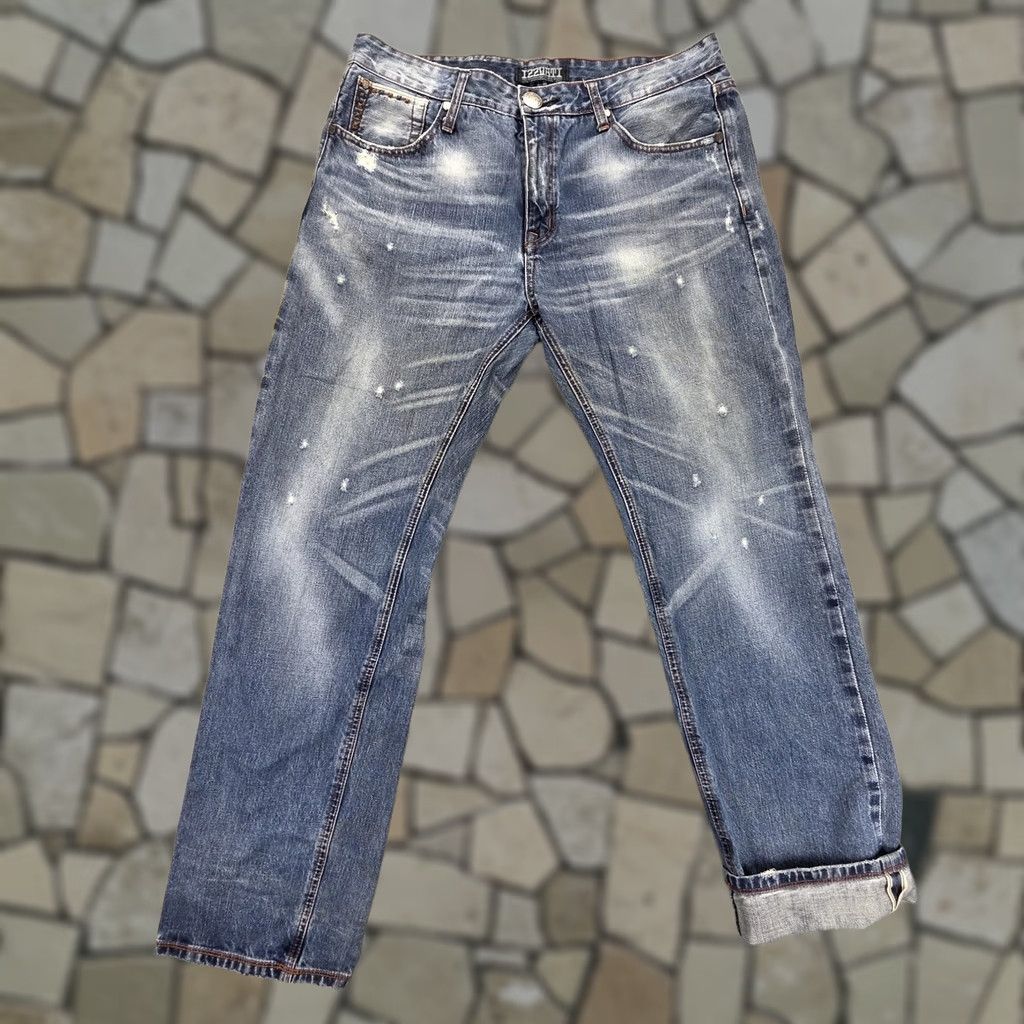 Vintage IZZVATT Jeans Mens 34x32 Blue Medium Wash Distressed Studded Straight Denim pockets Zip Vintage: No Size US 34 / EU 50 - 1 Thumbnail