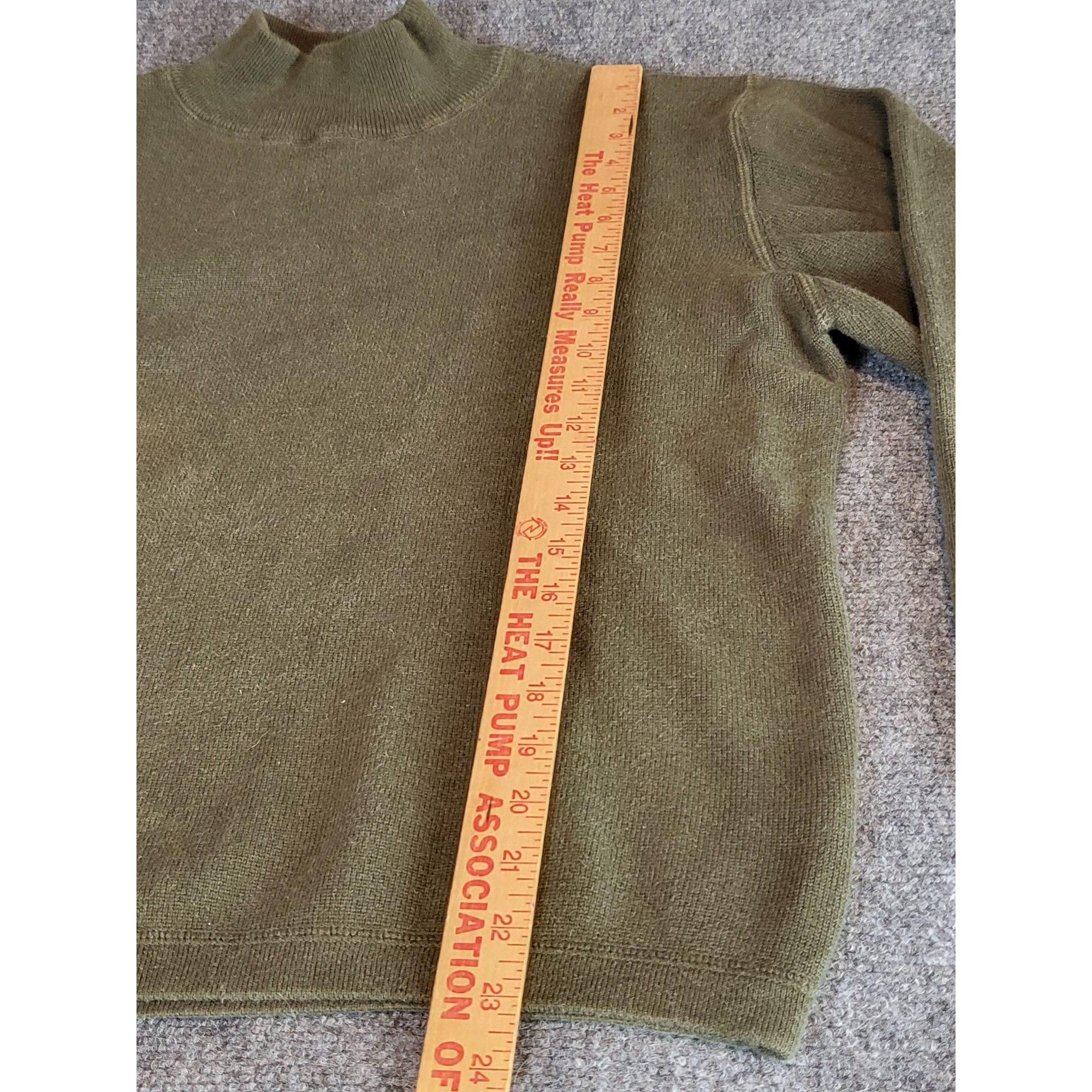 Eddie Bauer Eddie Bauer Sweater Women Sz L Green Mock Neck Tight Knit Wi Size L / US 10 / IT 46 - 8 Thumbnail
