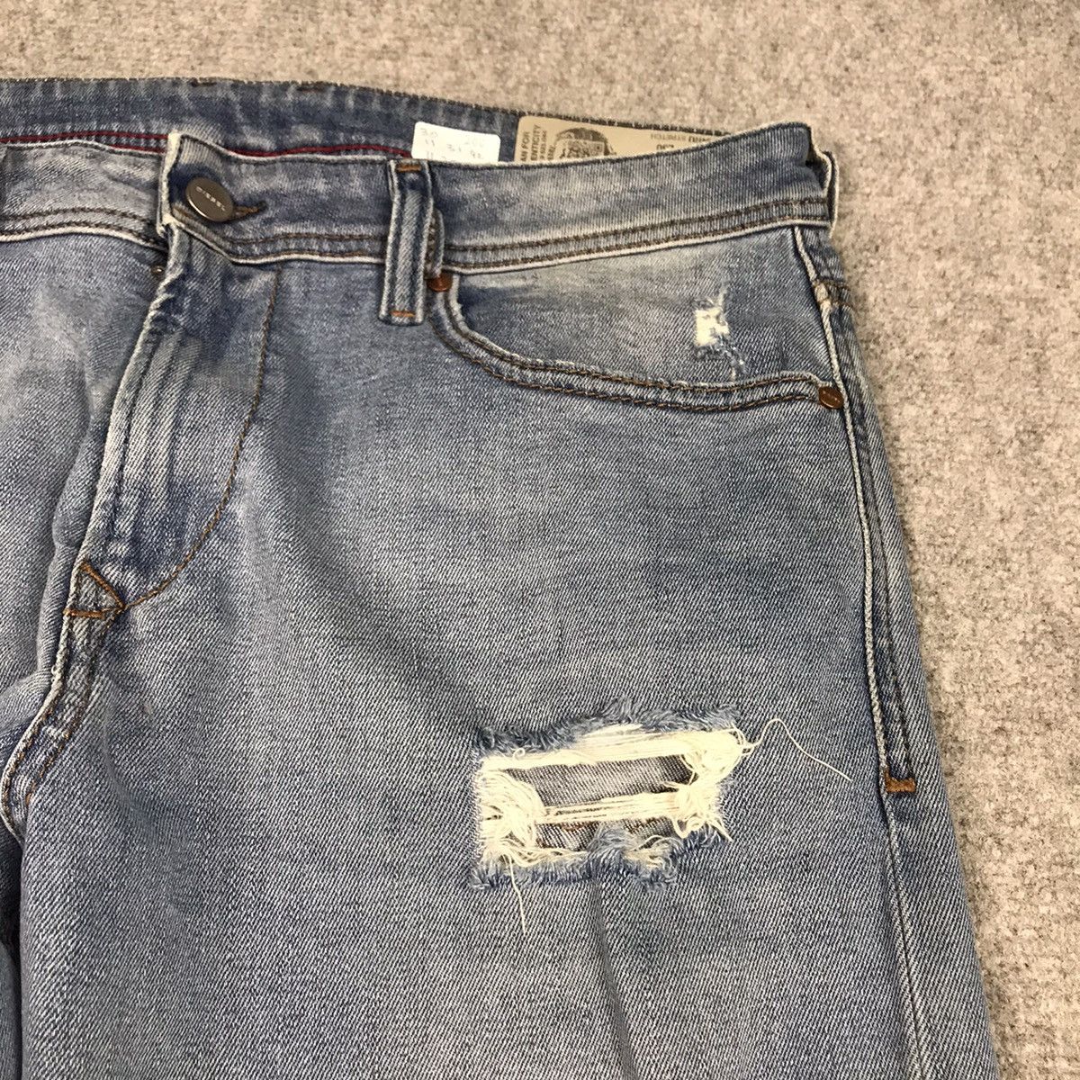 Diesel SLIM DIESEL DISTRESSED JEANS PANTS Size US 30 / EU 46 - 8 Thumbnail