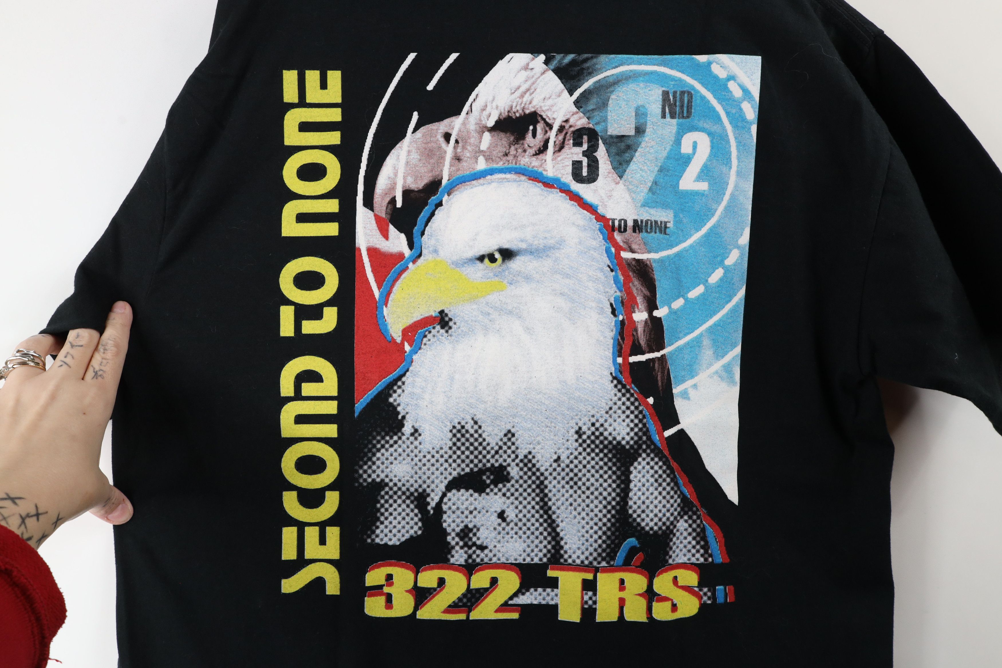 Vintage Vintage 90s Squadron 322 TRS Eagle Air Force T-Shirt Size US L / EU 52-54 / 3 - 8 Thumbnail