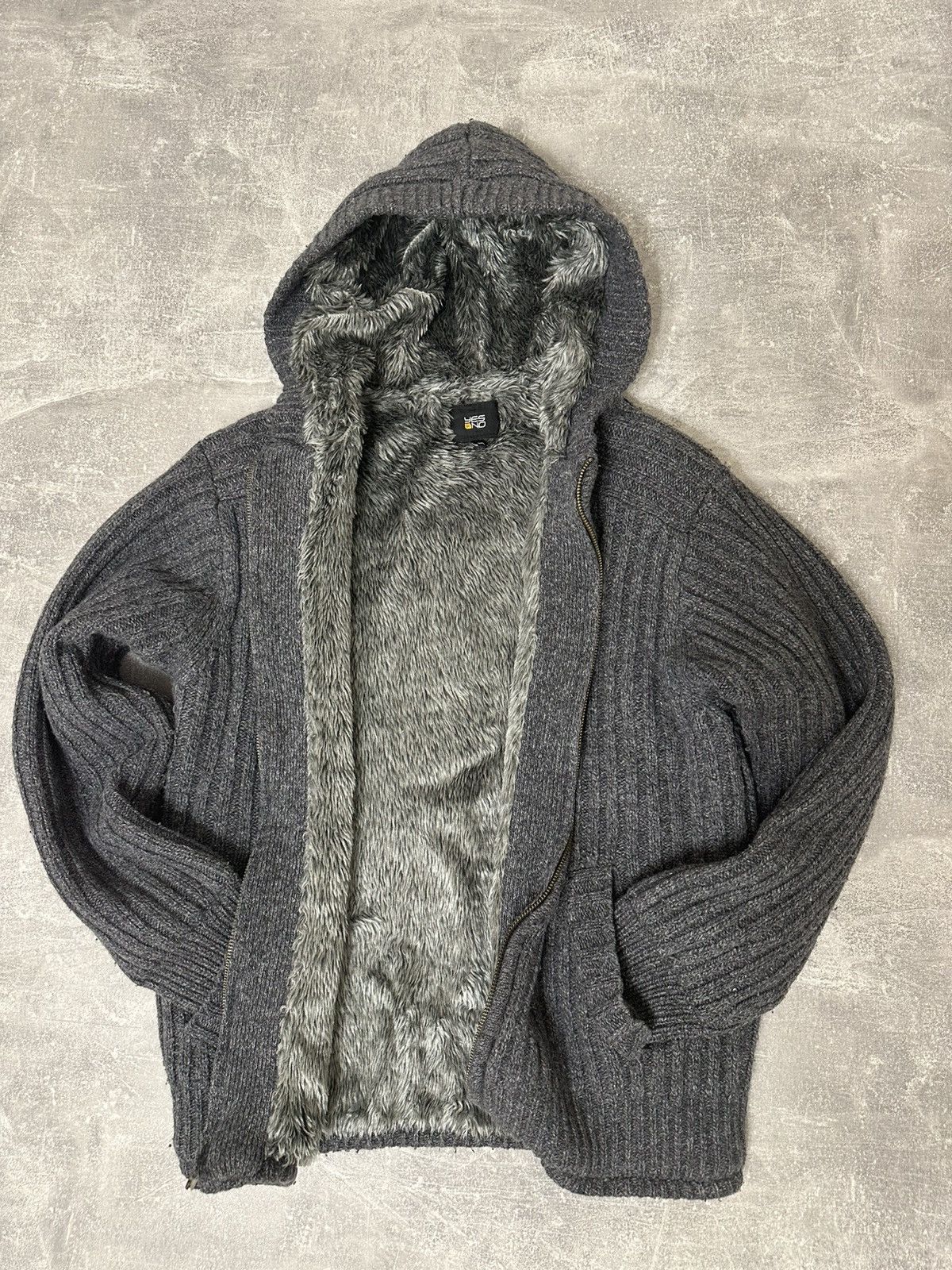 Japanese Brand × Vintage Y2K Japanese Full Fur Hoodie Knit Sweater LGB Style Size US L / EU 52-54 / 3 - 3 Thumbnail