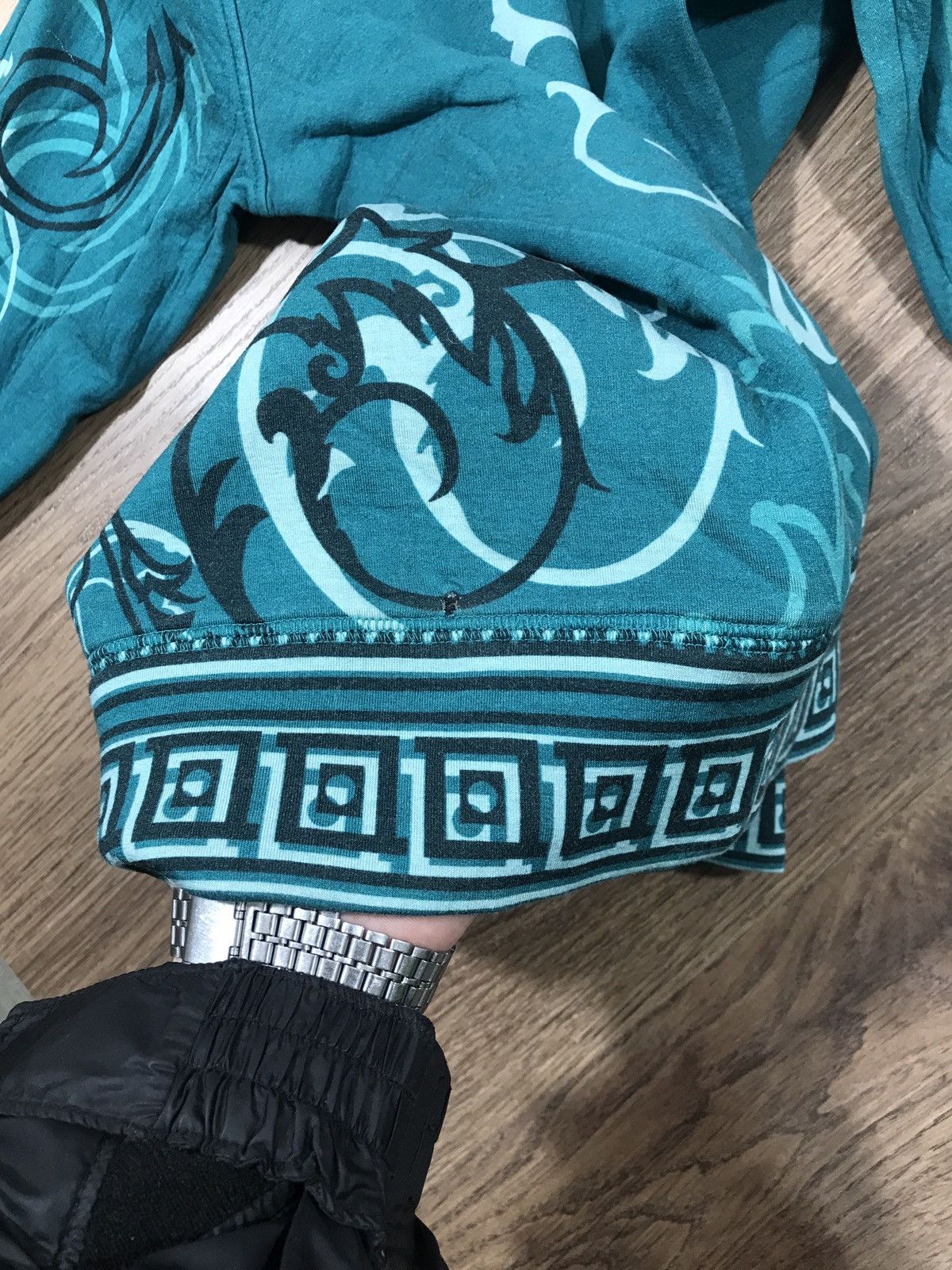 Versace × Versace Jeans Couture × Vintage Gianni Versece Vintage Sweatshirt Size M Size M / US 6-8 / IT 42-44 - 6 Thumbnail