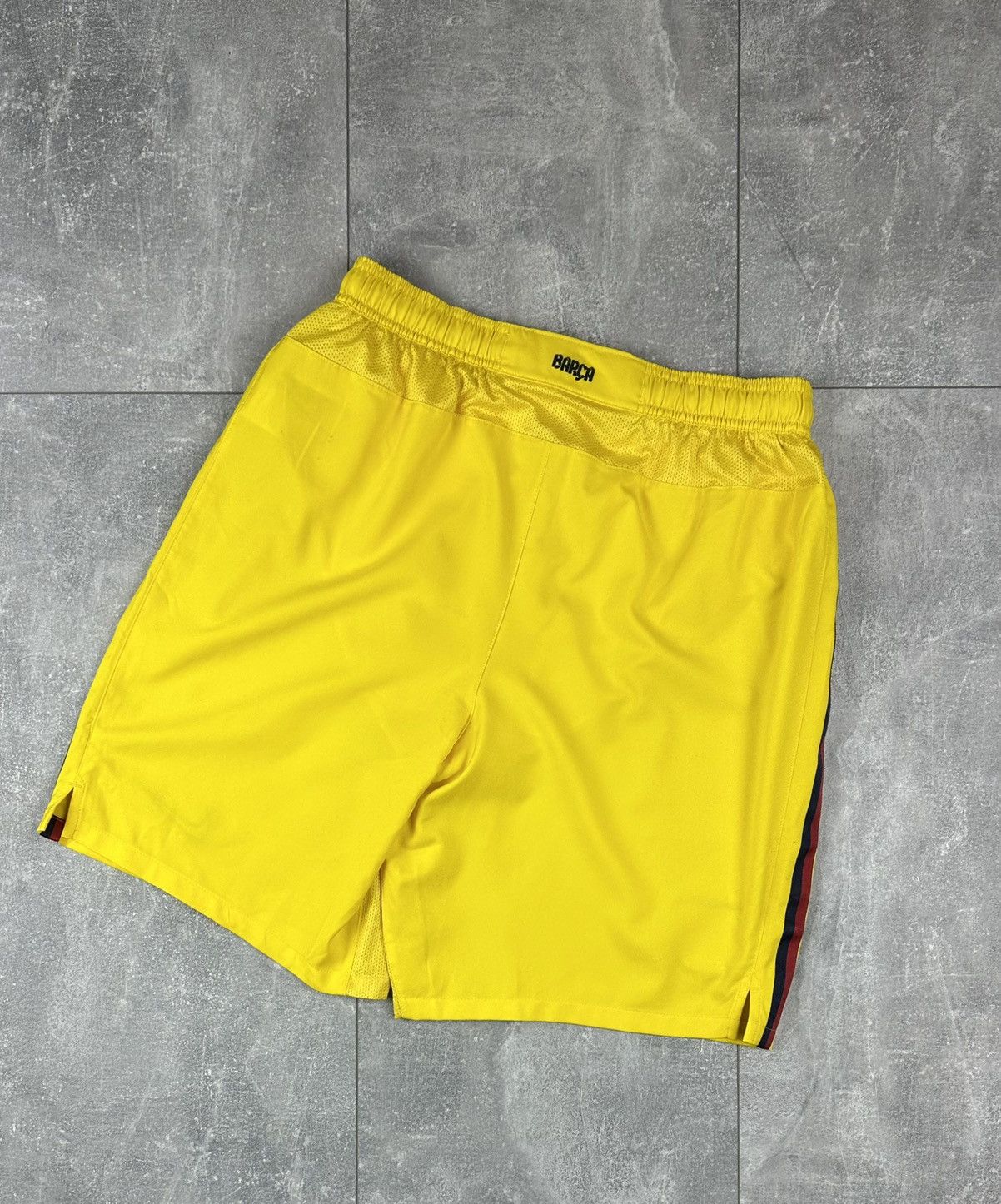 Nike Nike Barcelona FC 2012/13 Away Soccer Football Short Size US 34 / EU 50 - 10 Thumbnail