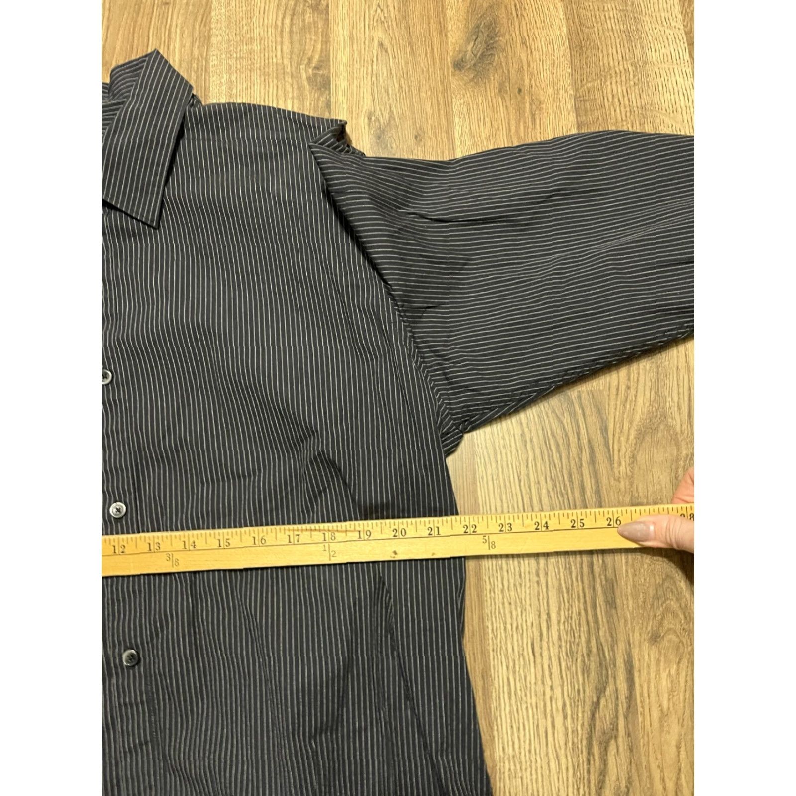 Calvin Klein Calvin Klein Shirt Men's XL Black White Pin Striped Button Up Size US XL / EU 56 / 4 - 5 Thumbnail
