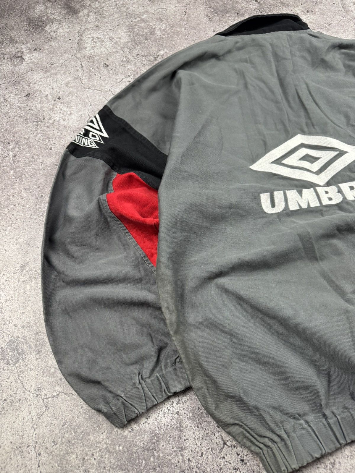 Umbro Vintage 90s UMBRO Drill Top Pro Training Sweatshirt Boxy Fit Size US XL / EU 56 / 4 - 3 Thumbnail
